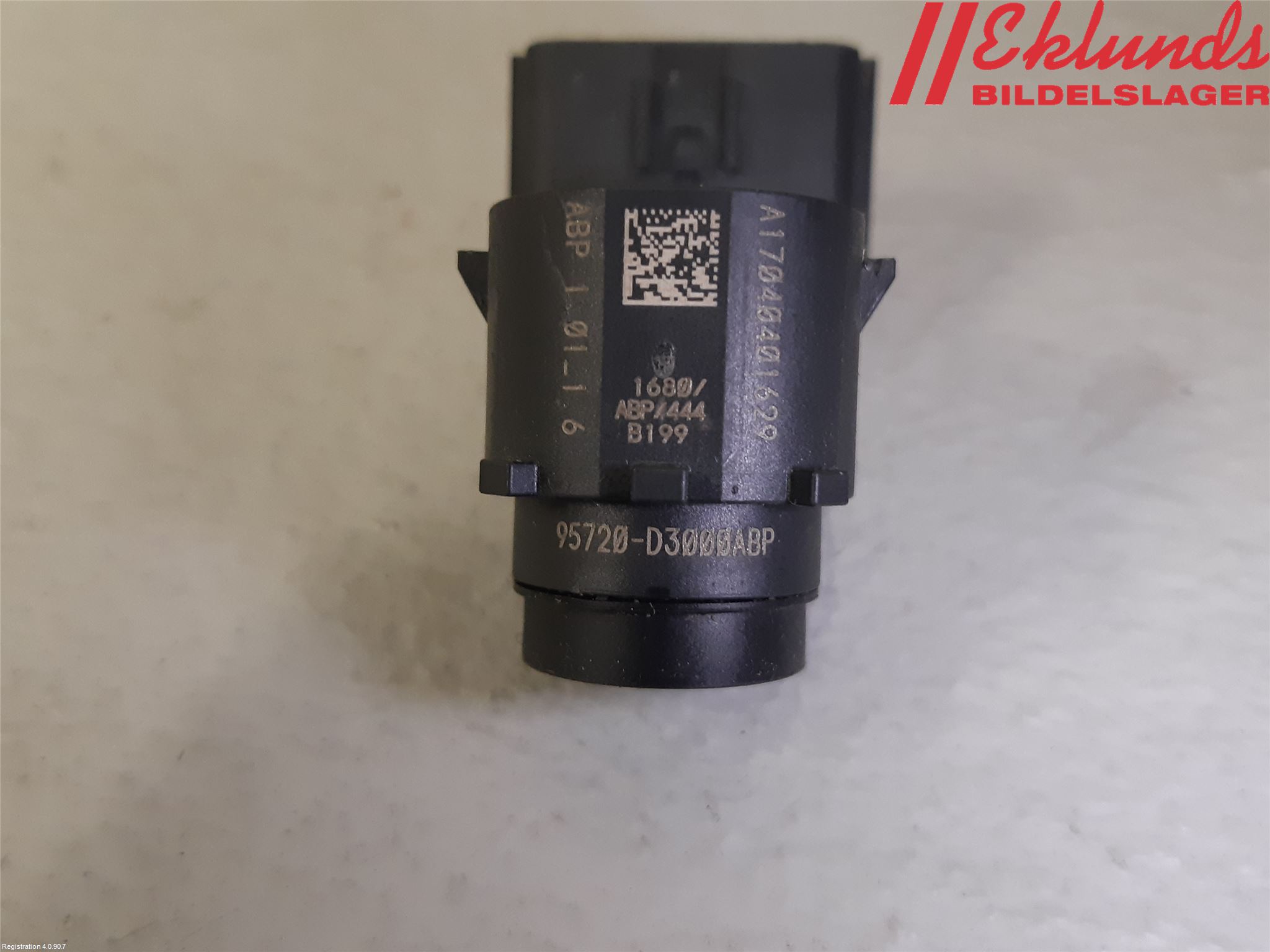 Kia OPTIMA 16-20 Parkeringshjälp Frontsensor