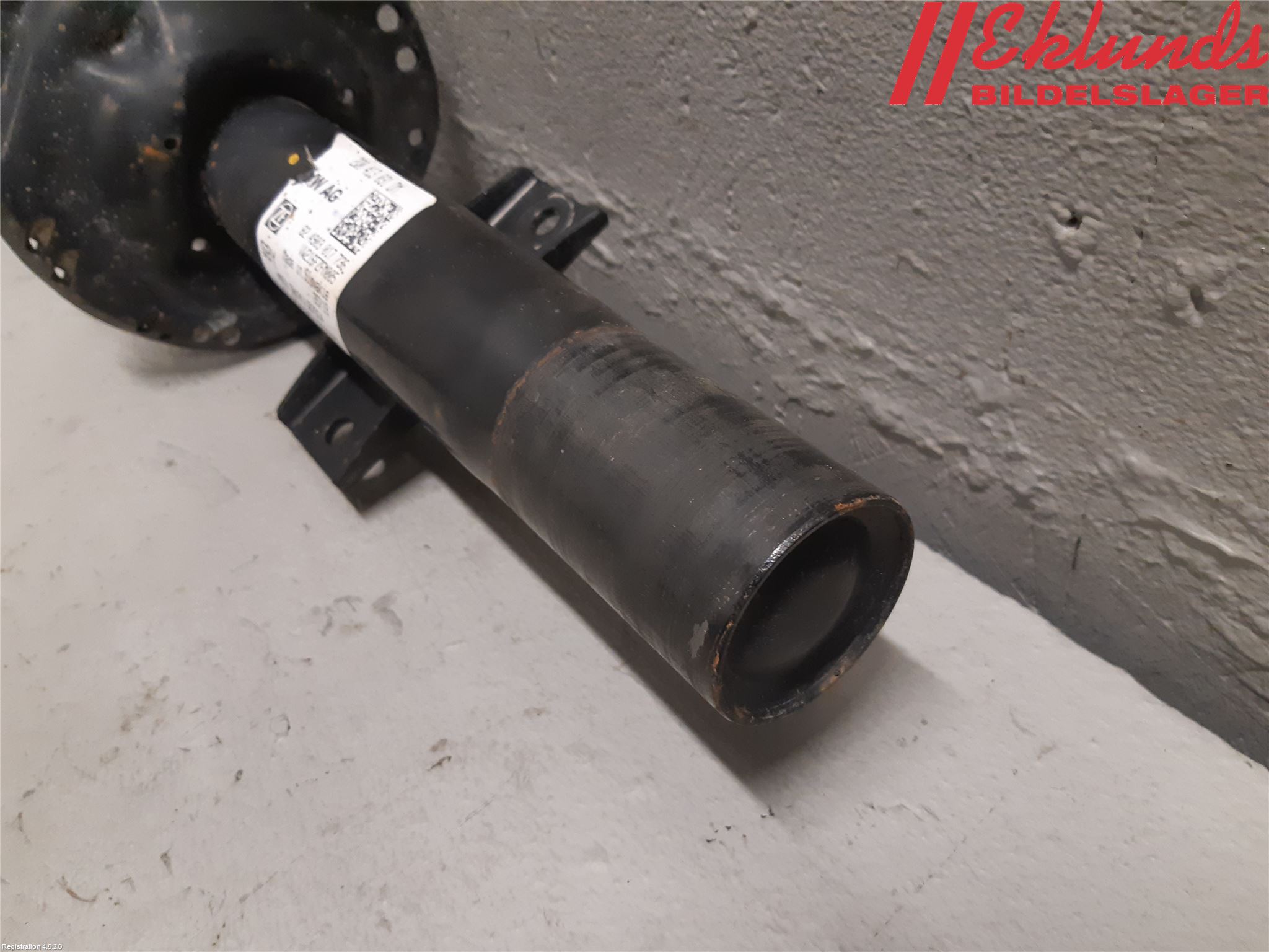 Volkswagen VW T-CROSS 19- Fjäderben Fram Höger