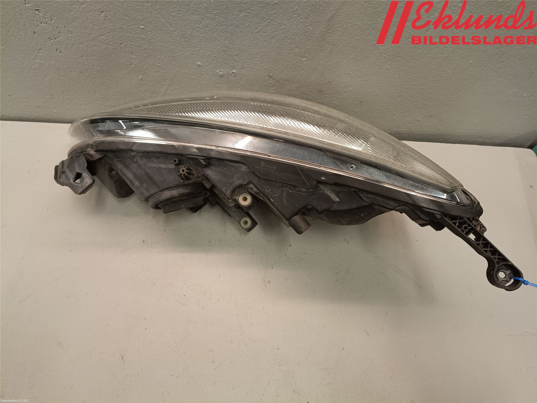 Opel ASTRA J 10-15 Strålkastare Höger