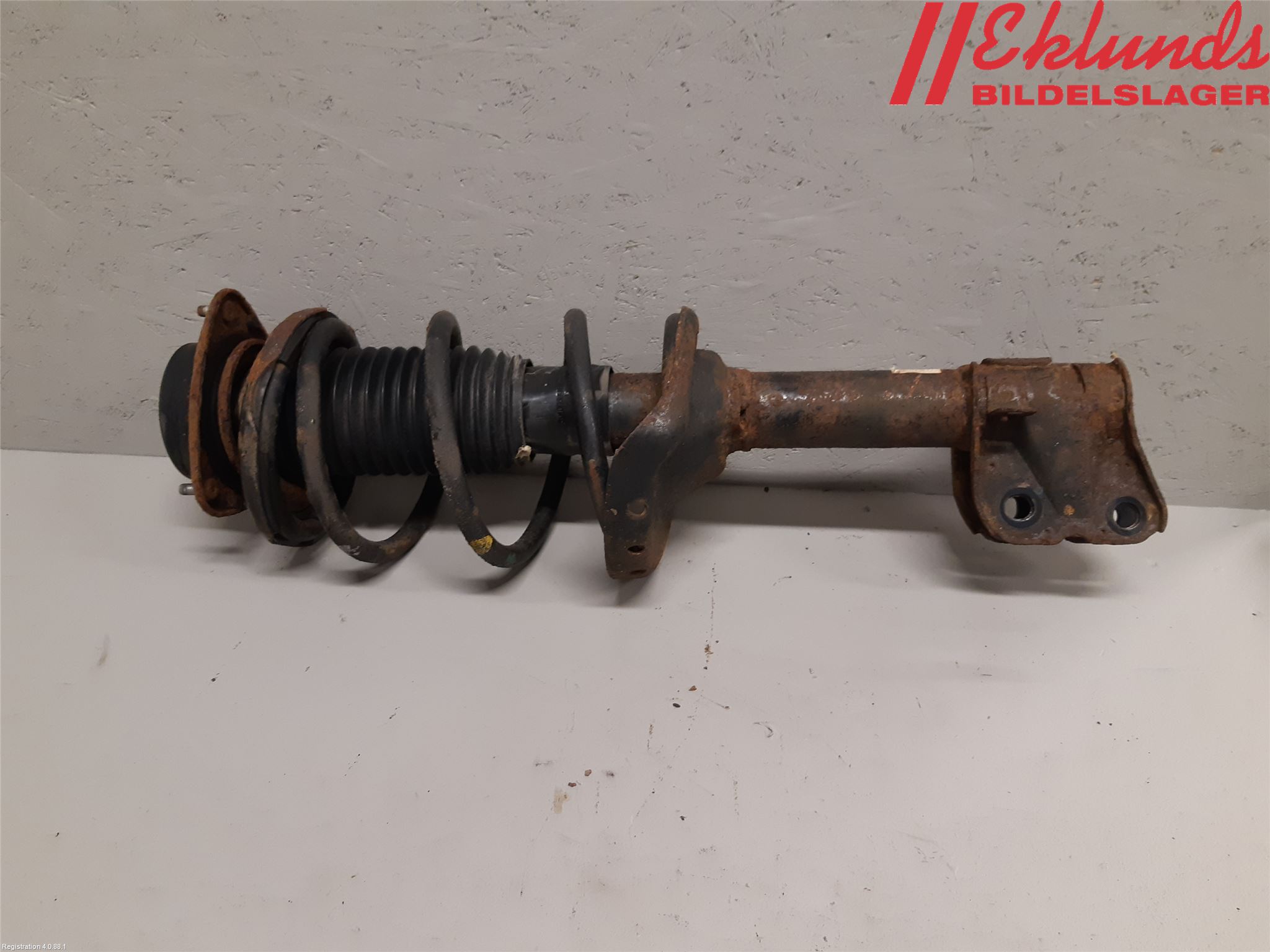 Subaru OUTBACK 10-15 Fjäderben Fram Höger