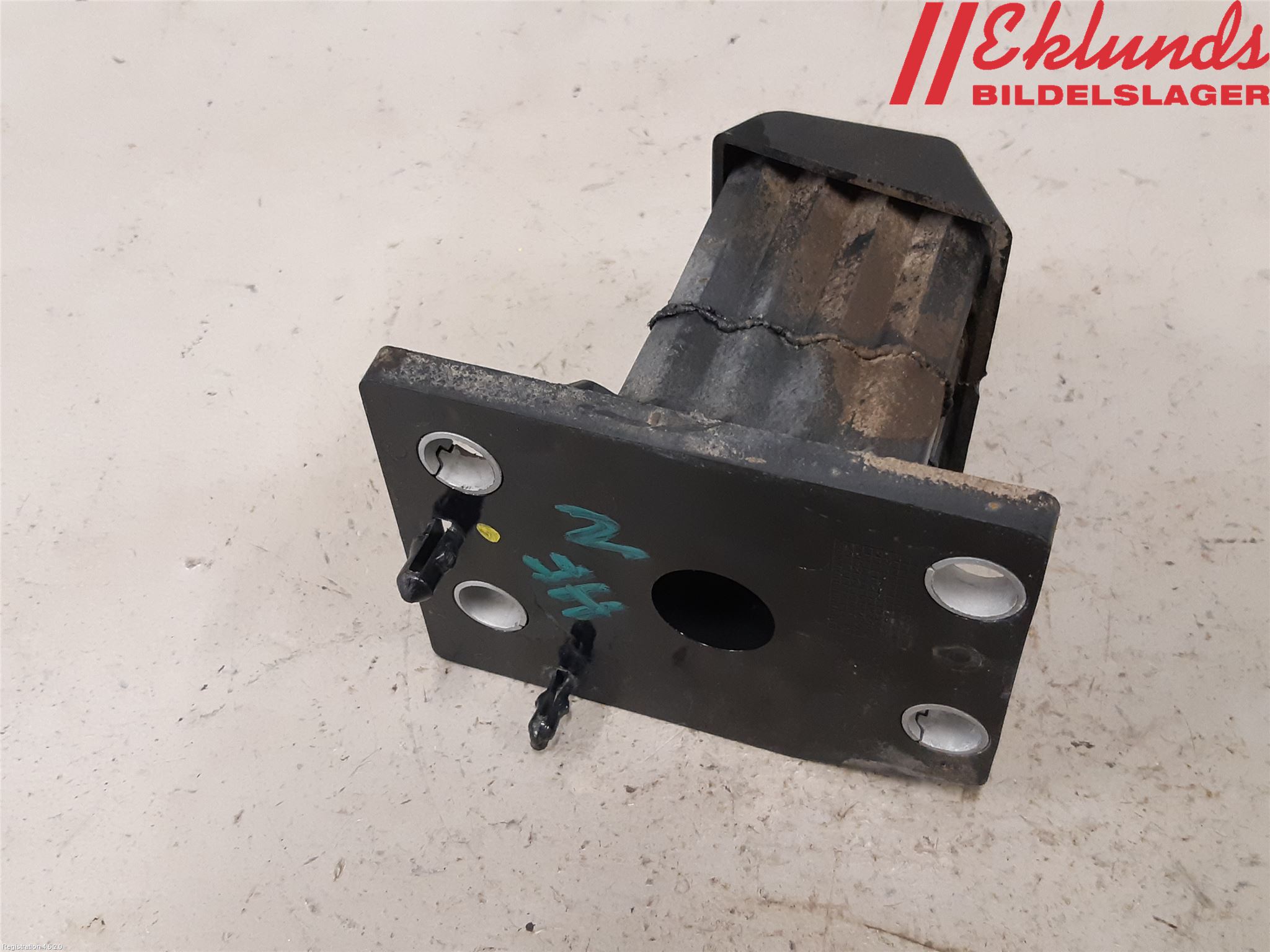 Fiat 500 07- Stötfångar Deformelement Fram