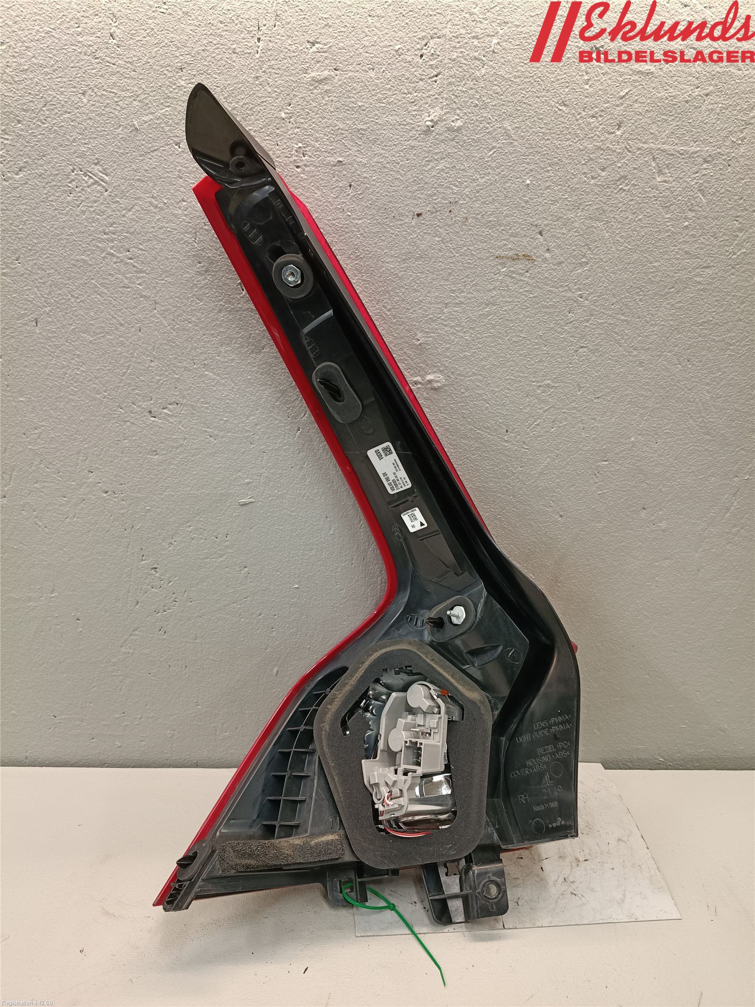 Volvo V60 14-18 Bakljus Höger