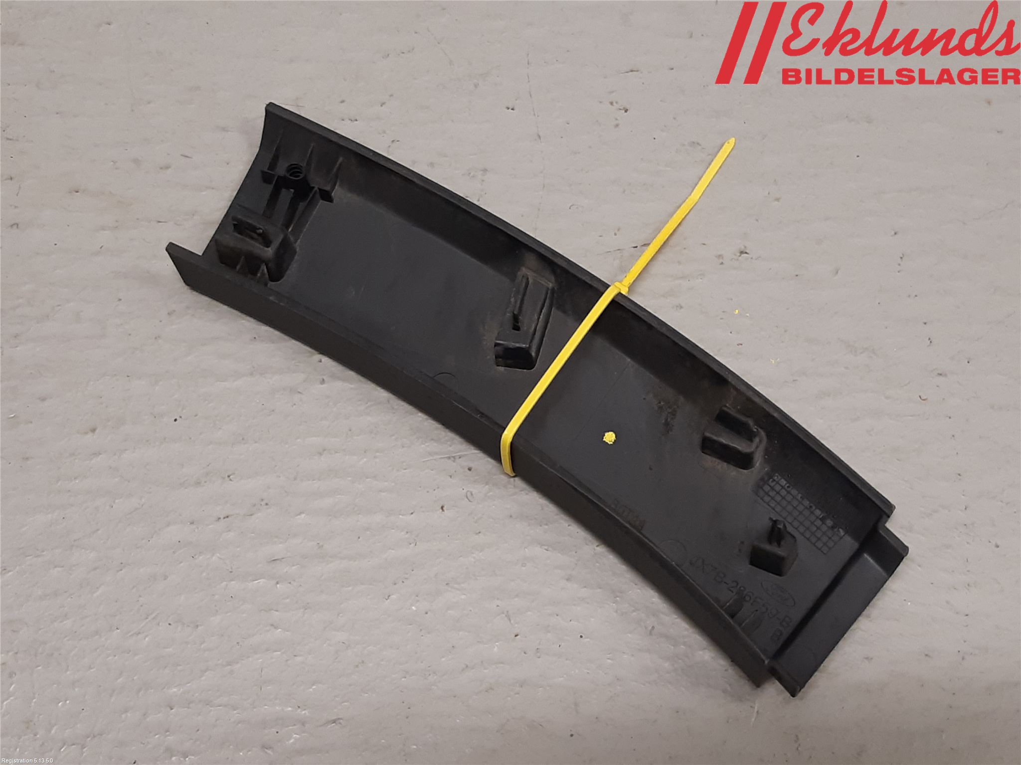 Ford FOCUS 19- Stöt Utfyllnad-List-Grill