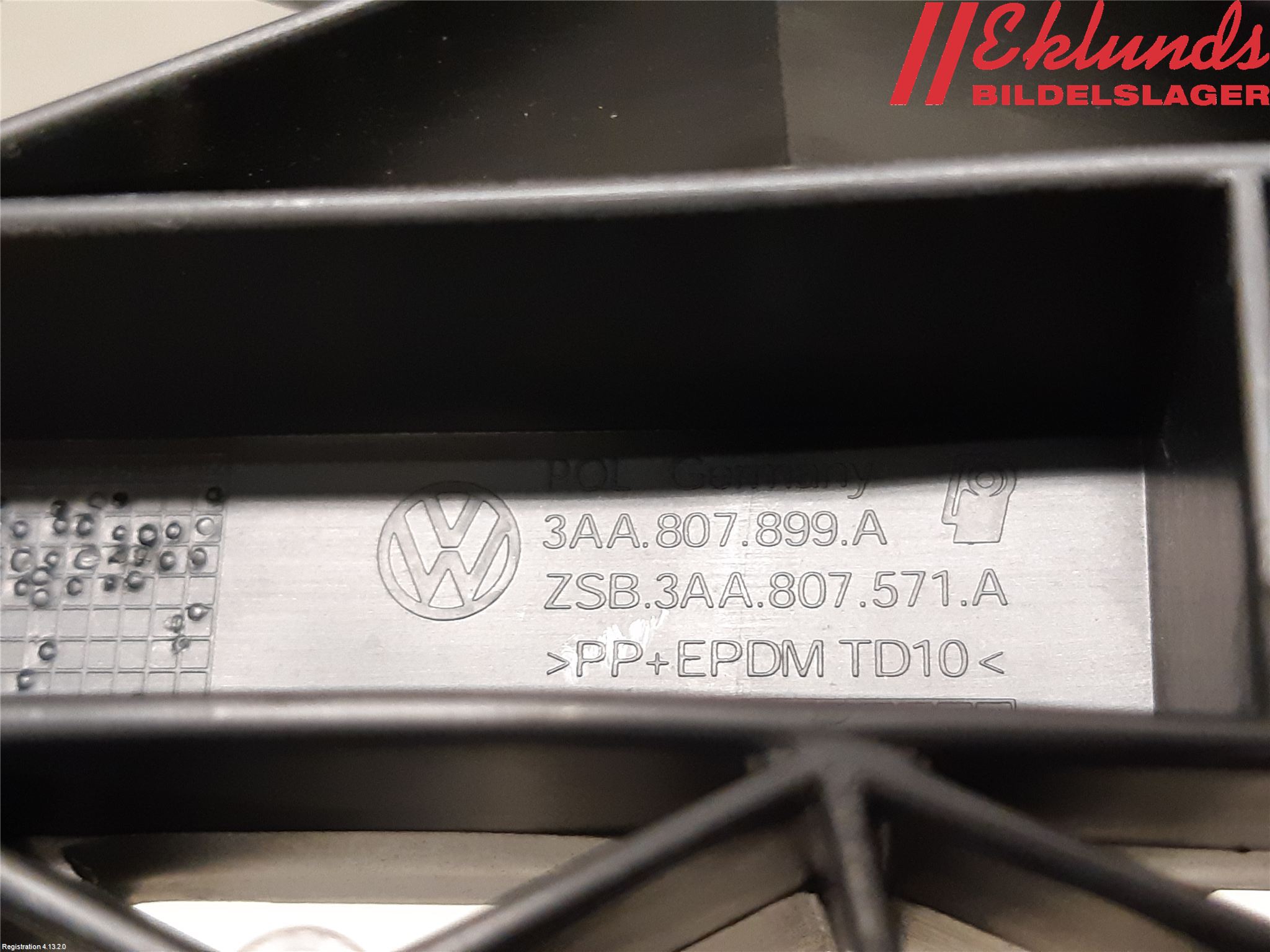 Volkswagen VW PASSAT 11-14 Stötfångar Deformelement Fram