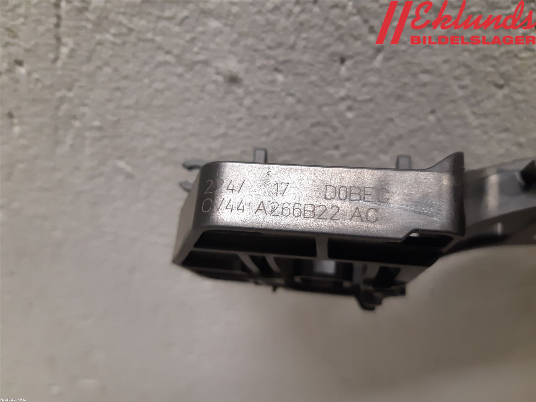 Ford KUGA 17-19 Dörrhandtag Yttre Hö