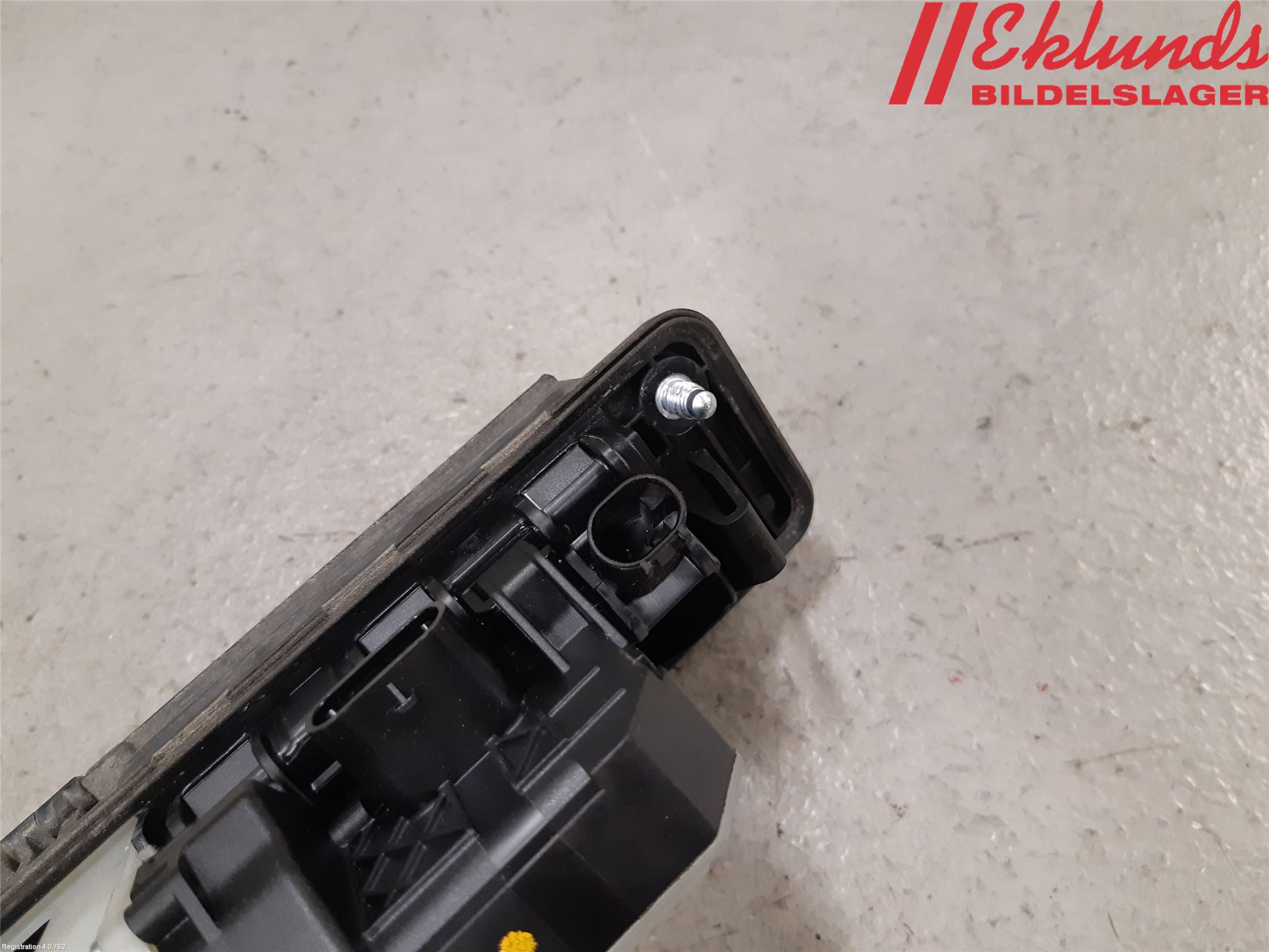 Mercedes-Benz MB E-KLASS (W213) 16-23 Bakluckehandtag