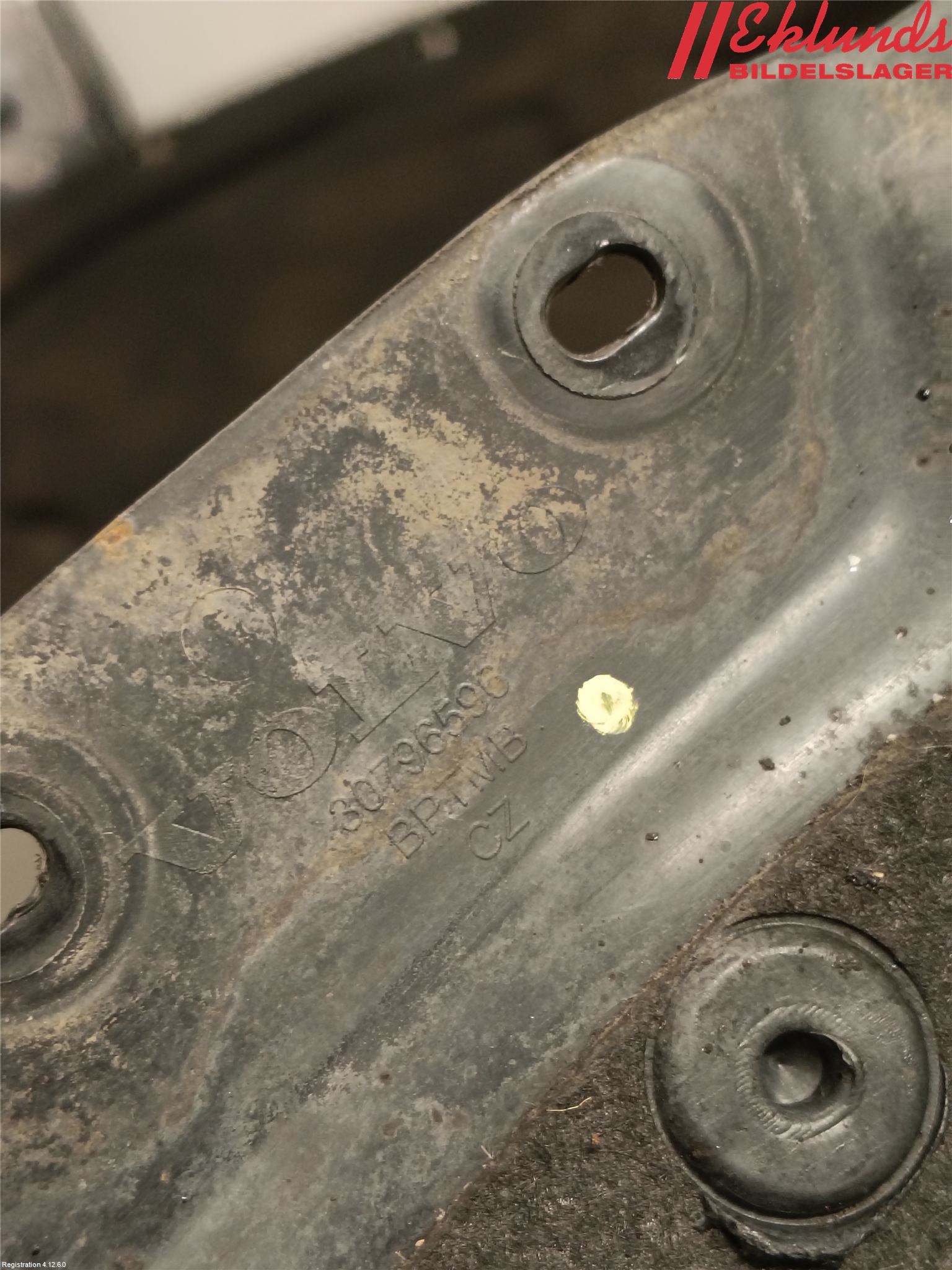 Volvo V70 08-13 Skärm Inner