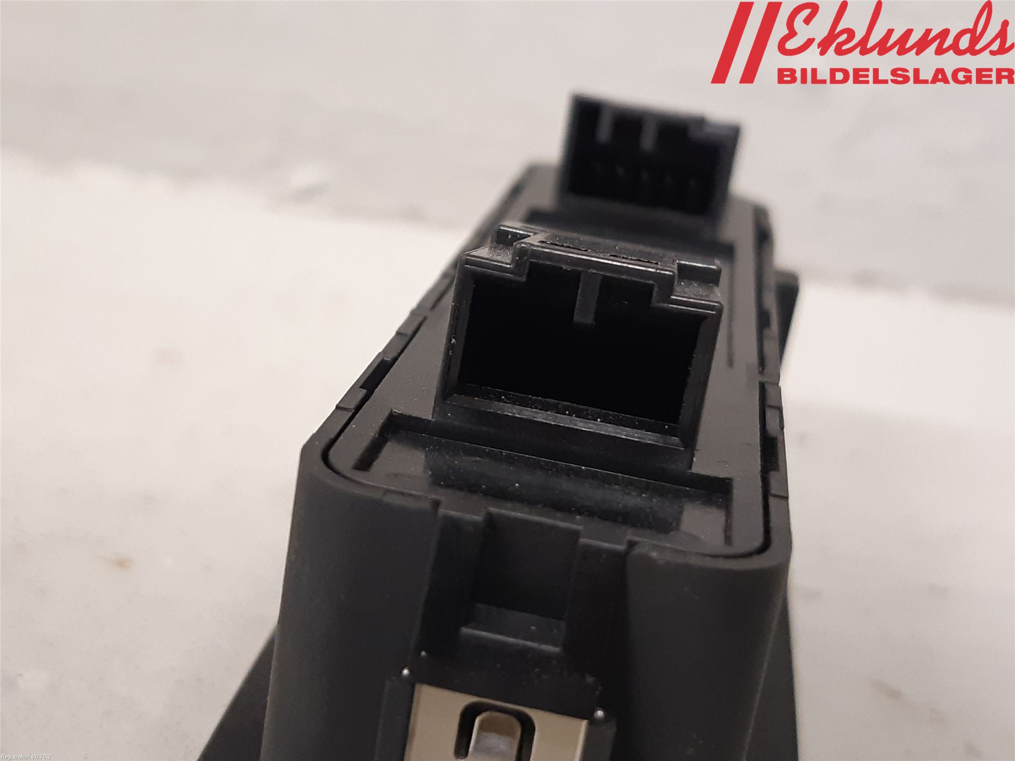 Volvo V90 17->> Strömställare Stolregler