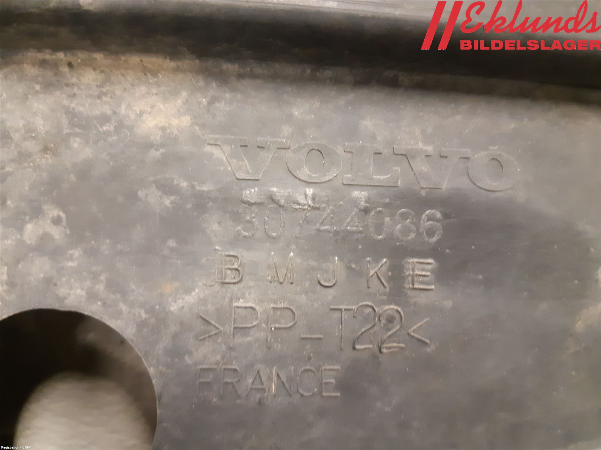 Volvo S60 05-10 Deflektor Plåt-Plast Kylning