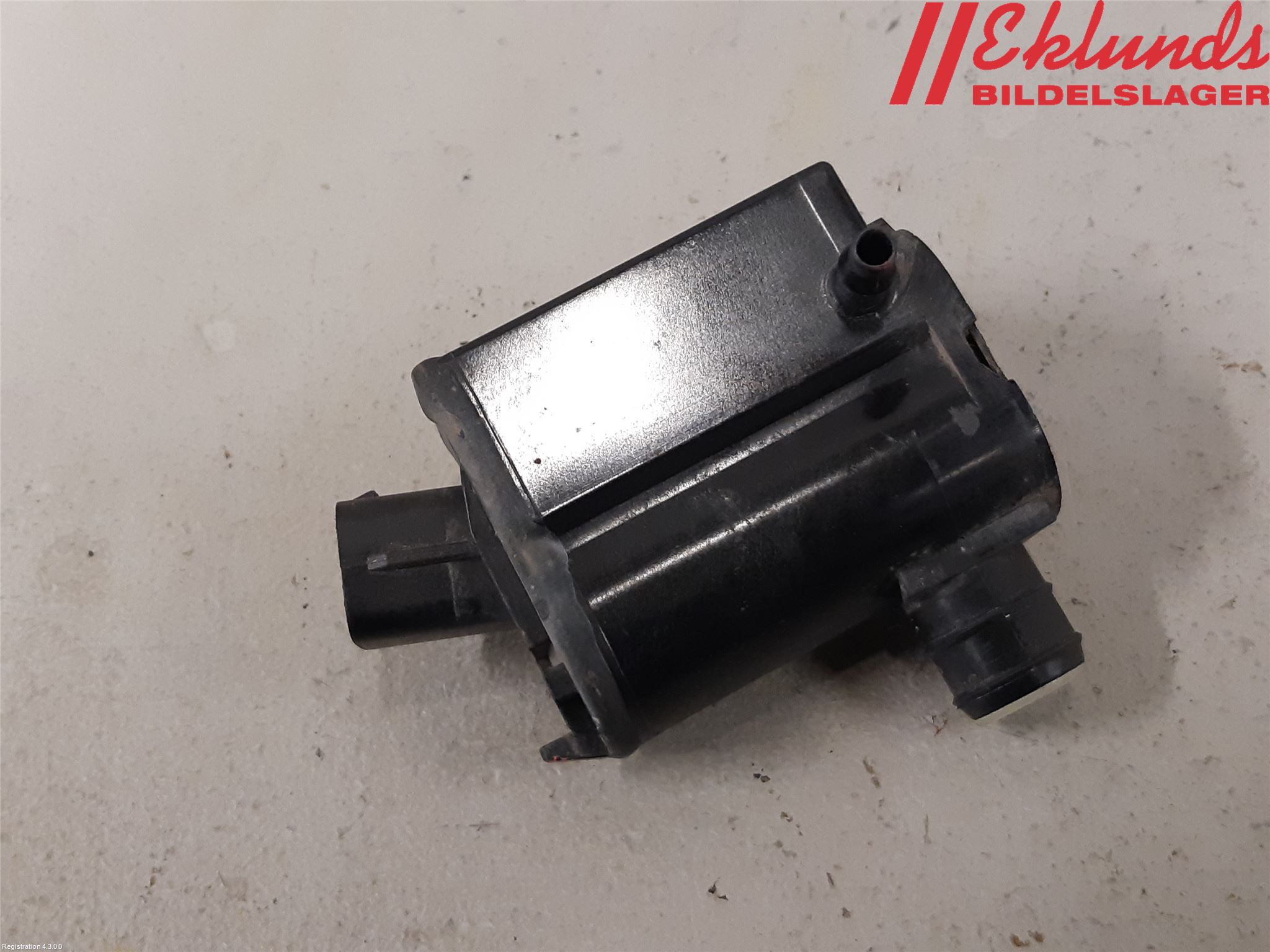 Hyundai SANTA FE 13-18 Spolarpump Vindruta