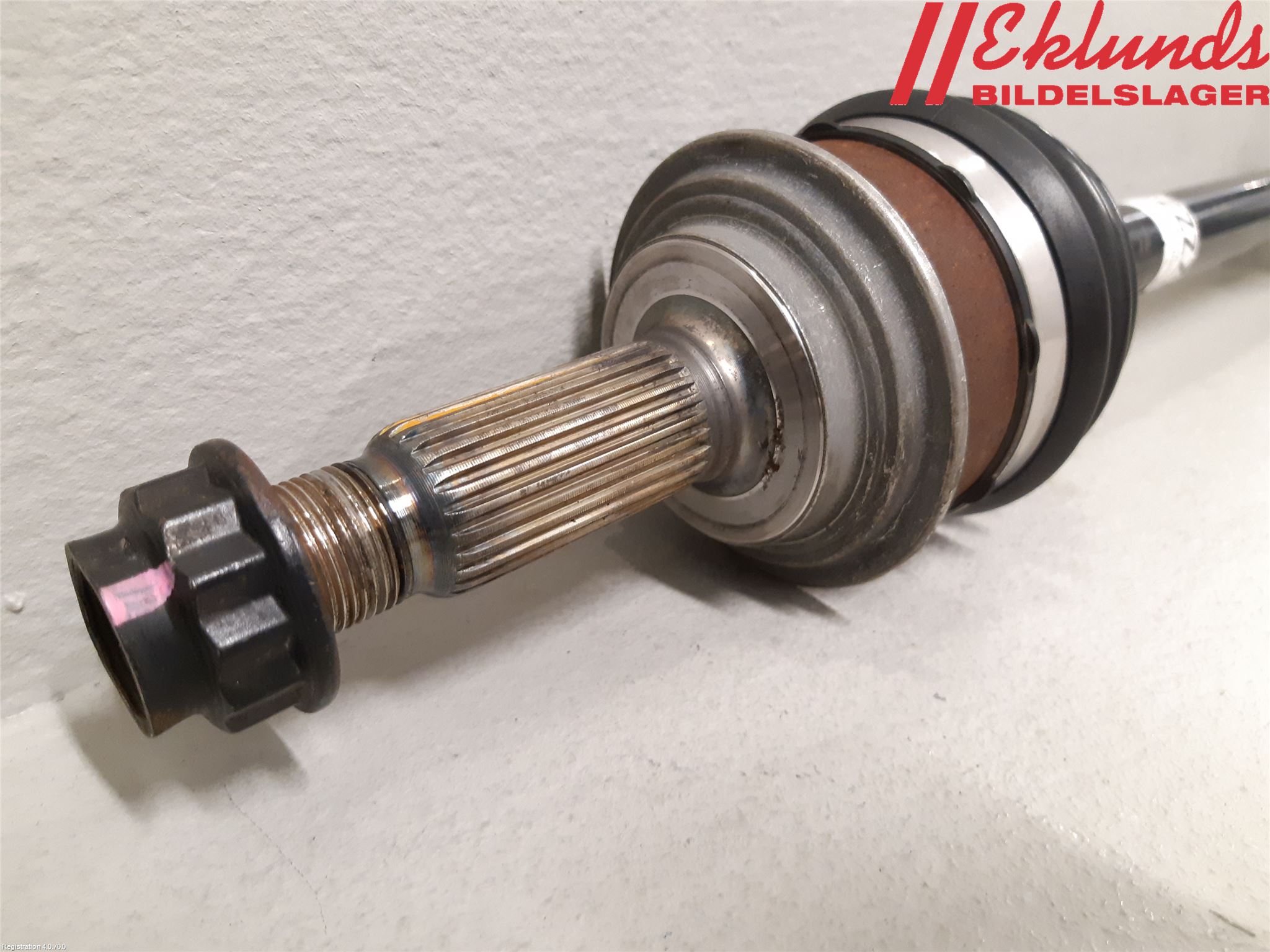 Toyota YARIS XP130 15-20 Drivaxel Fram Höger