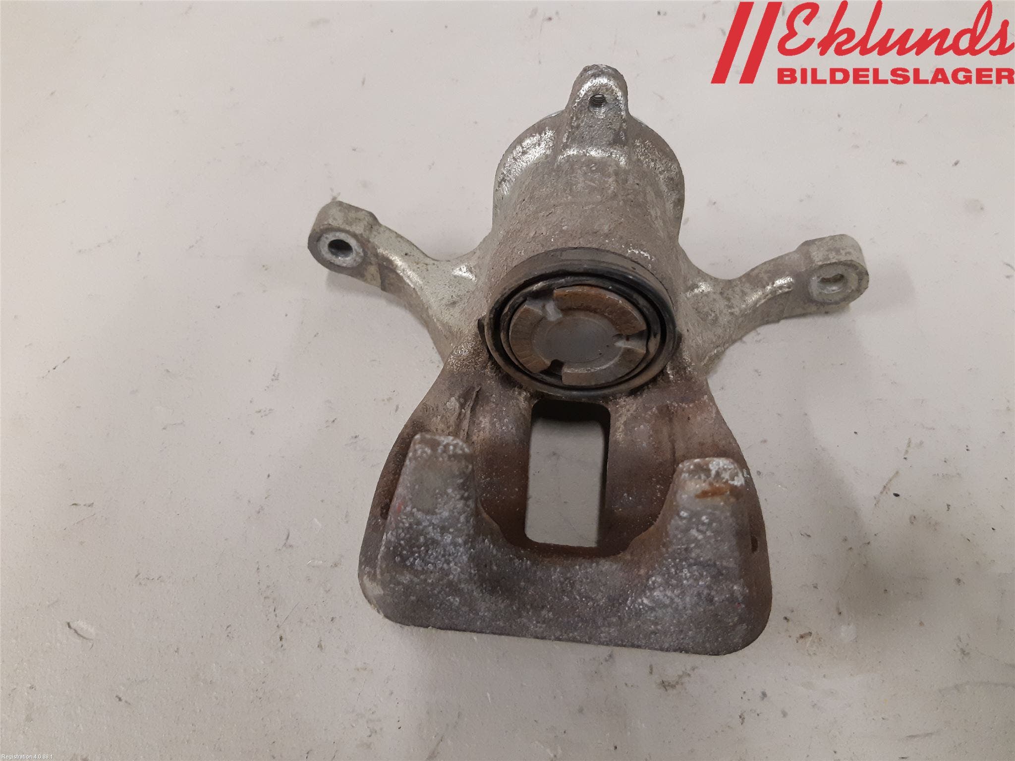 Toyota C-HR 16-23 Bromsok Bak Höger