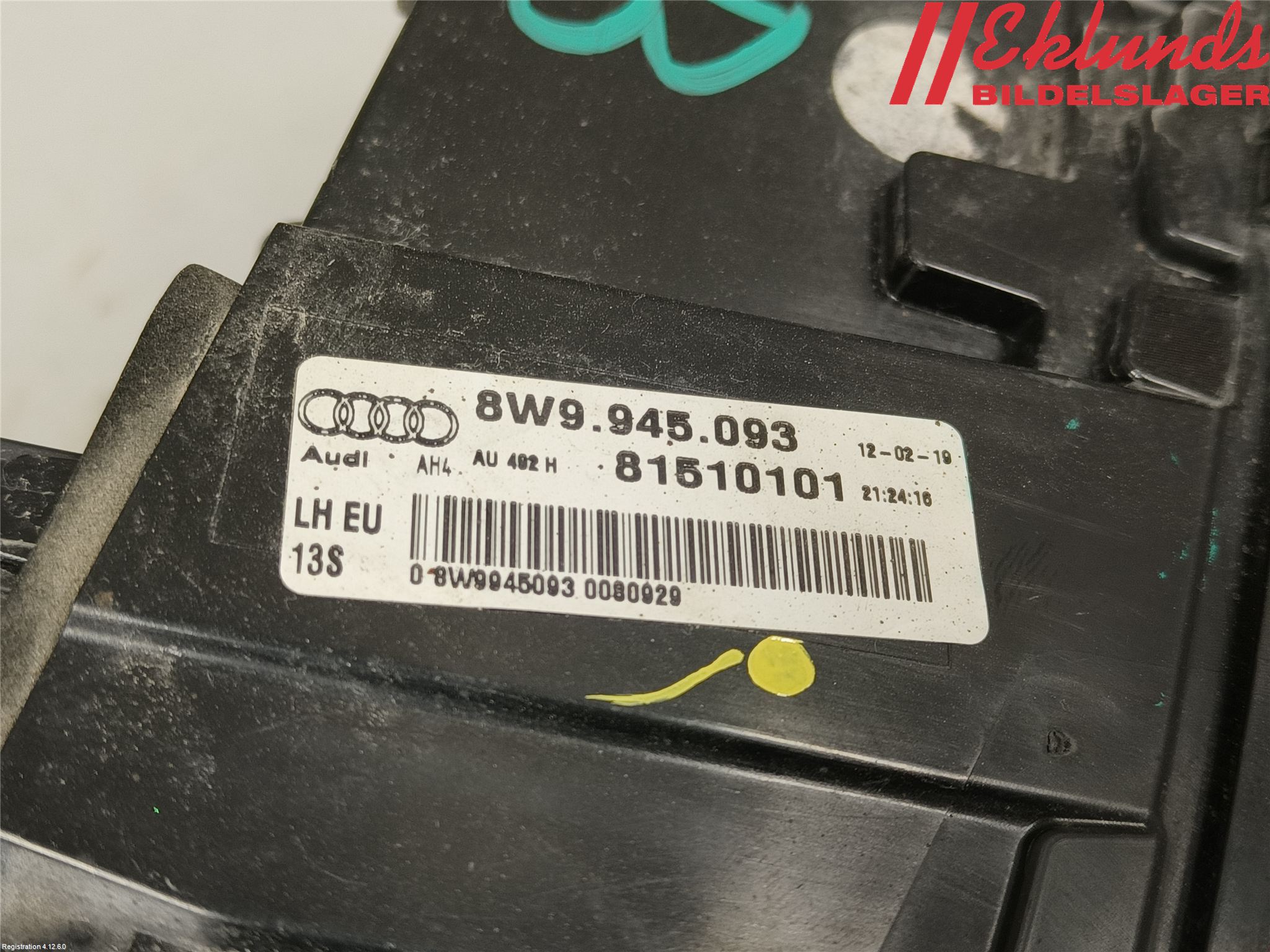 Audi A4/S4 B9 16-19 Bakljus Lucka Vä