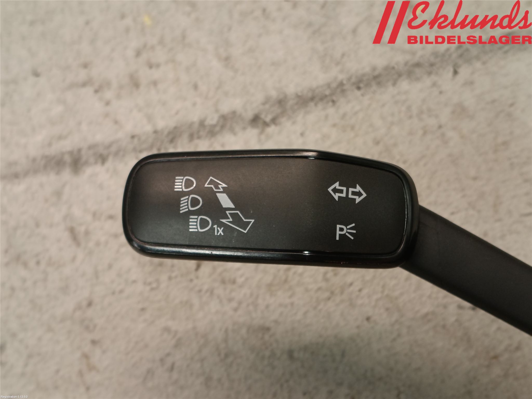 Volkswagen VW PASSAT 15-19 Spakcentral