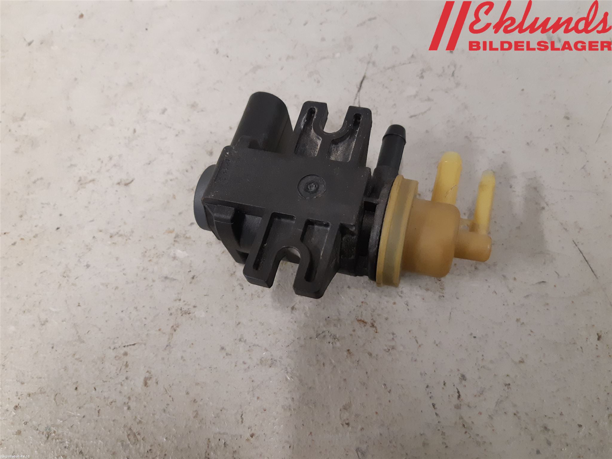 Volkswagen VW PASSAT 11-14 Vakuumventil