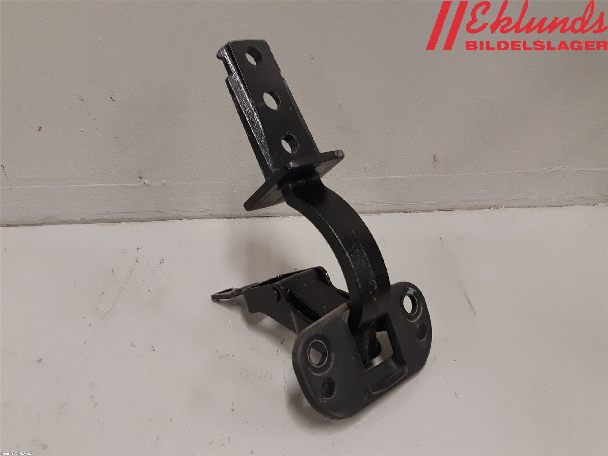 Volvo V70 08-13 Bakluckegångjärn Hö