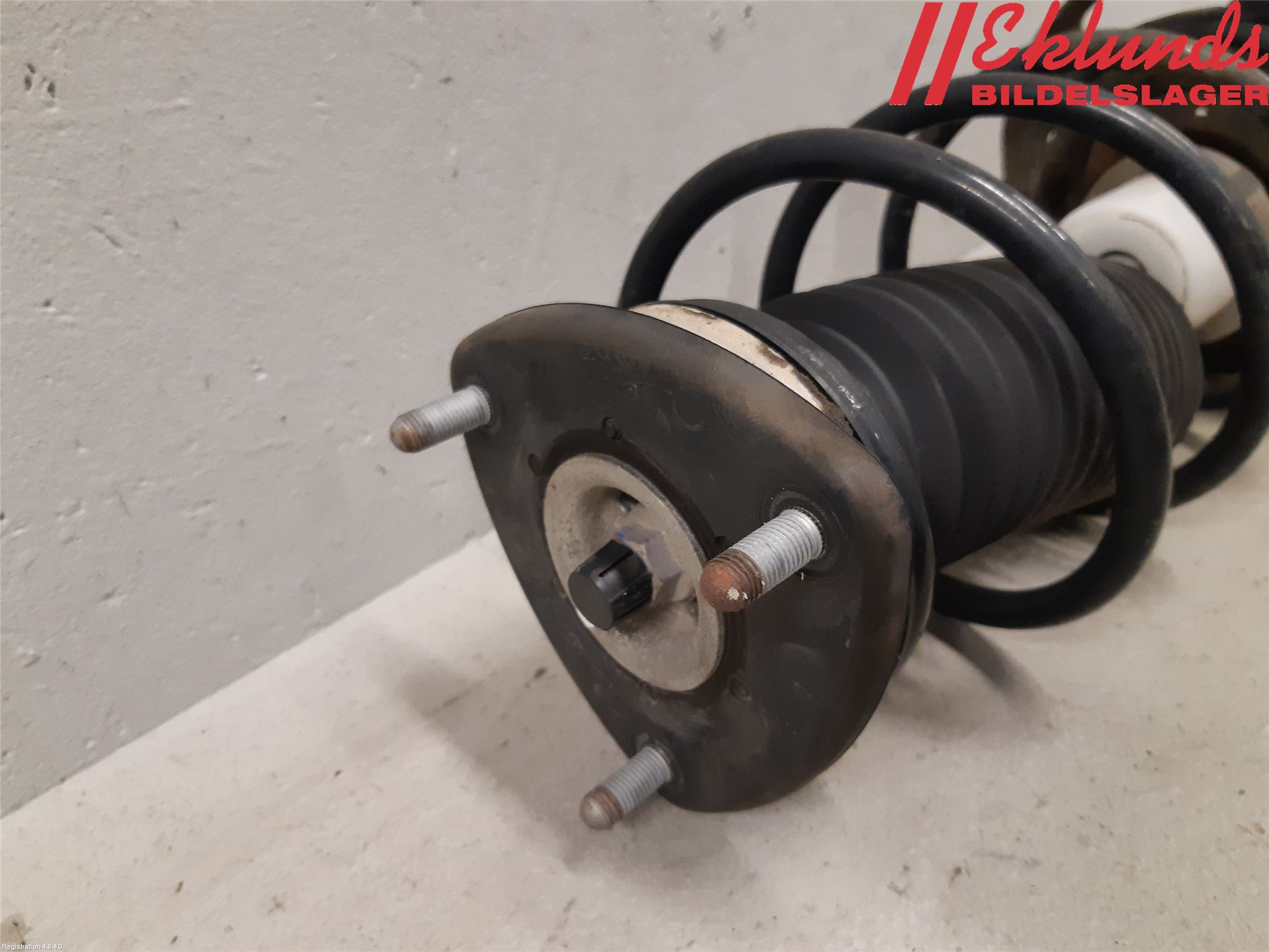 Mazda 2 (DJ) 15-22 Fjäderben Fram Vänster