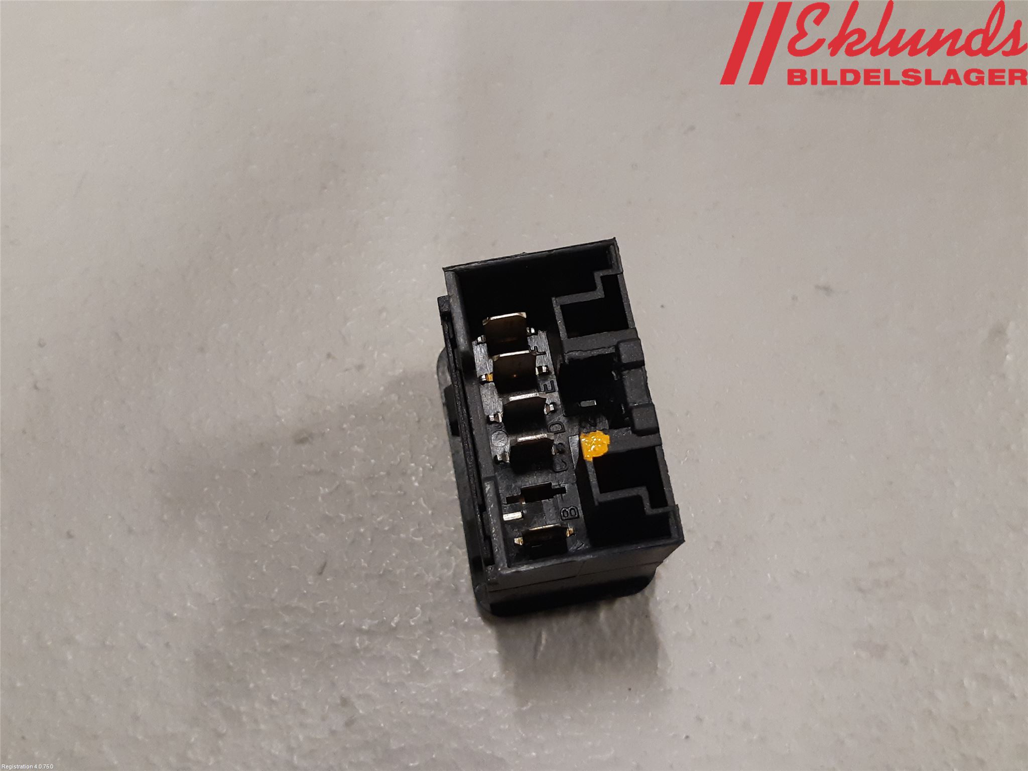 Fiat 500L 13-19 Strömställare Stolregler