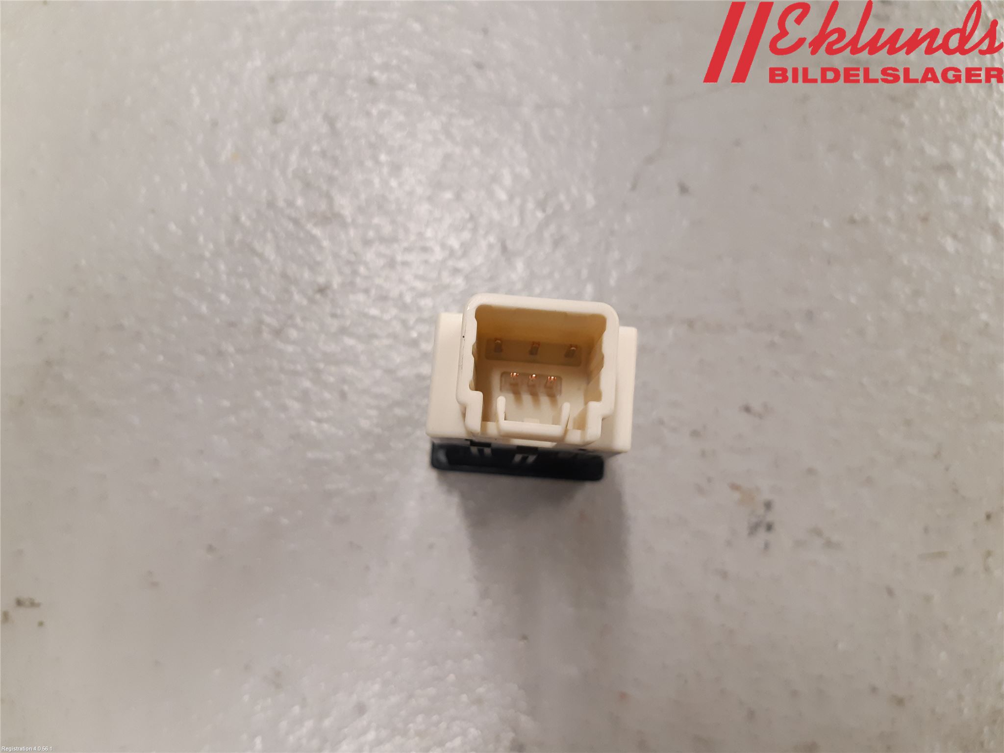 Toyota RAV4 13-18 Strömställare Stolvärme