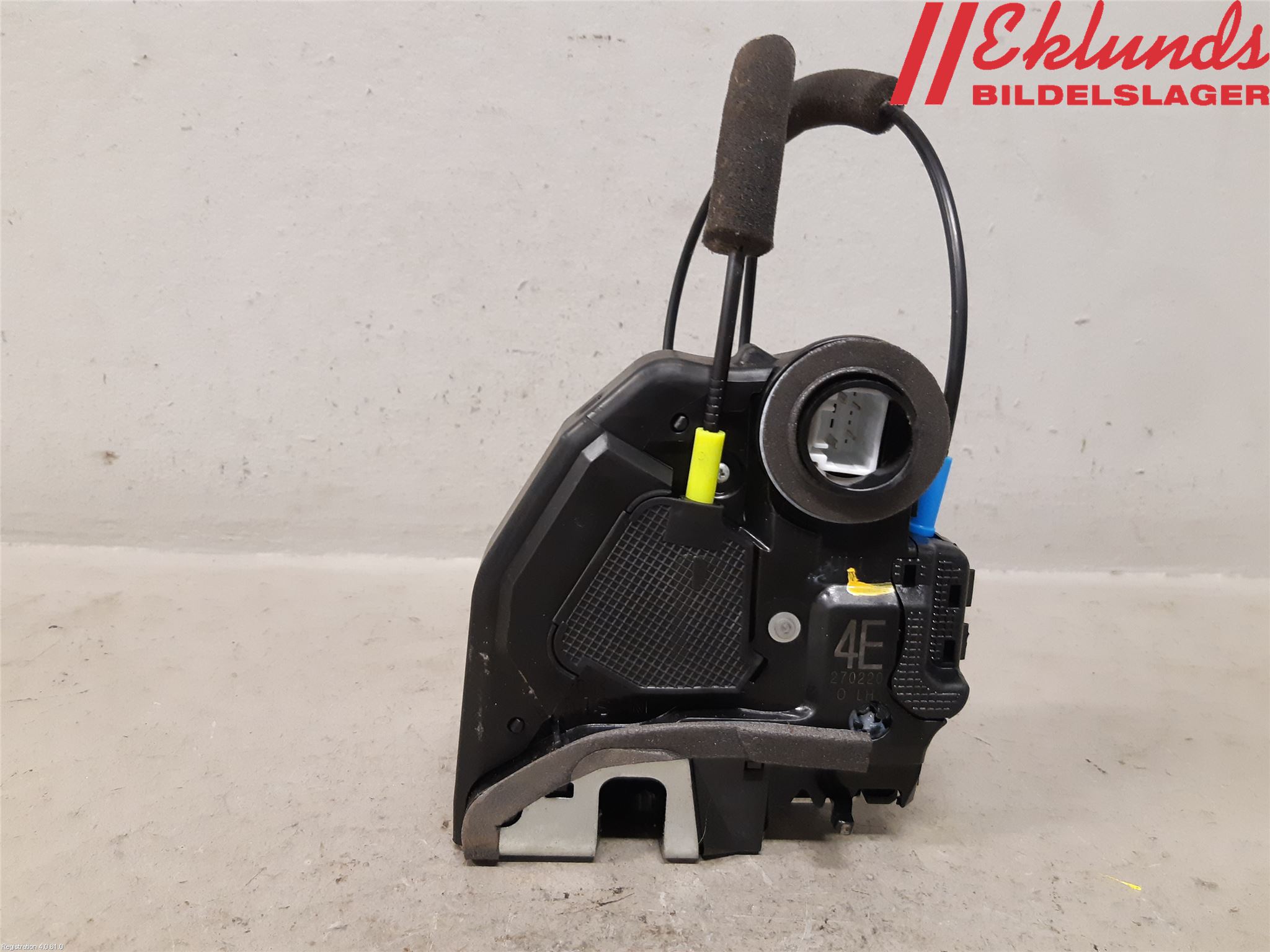 Toyota COROLLA 19- Låskista-Dörrlås