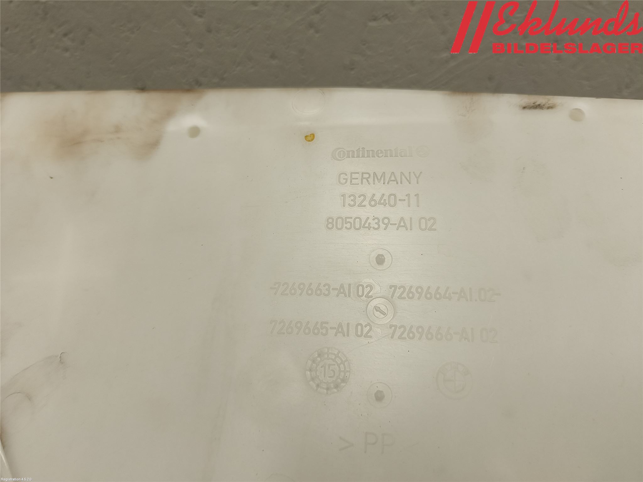 BMW 5 F10/F11/F18 09-17 Spolartank Vindruta-Strål
