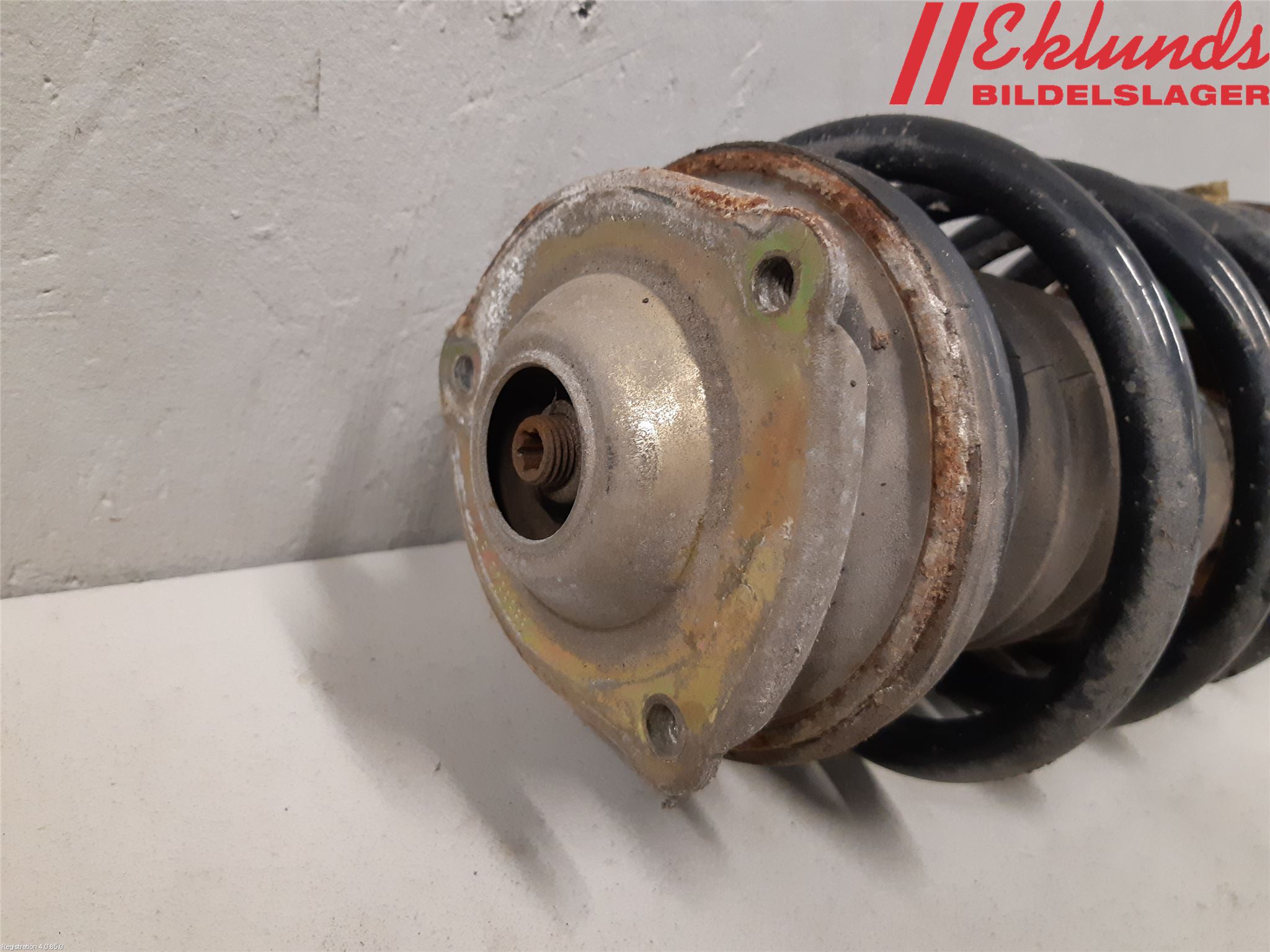 Saab 9-5     06-10 Fjäderben Fram Höger