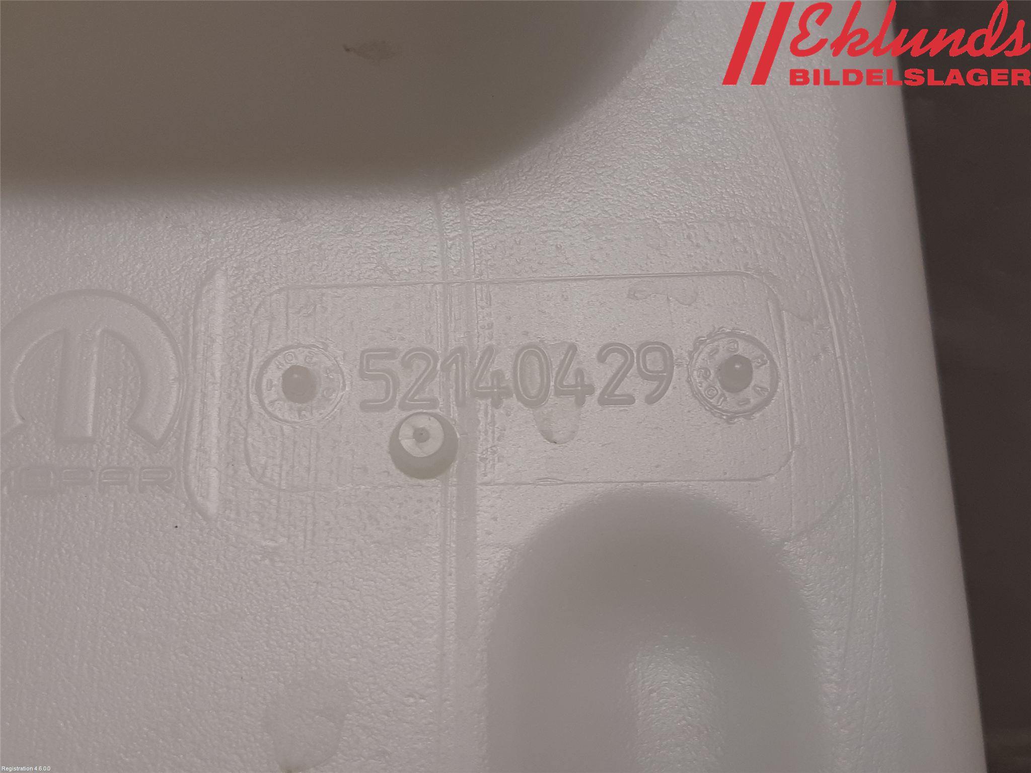 Fiat 500e 20- Spolartank Vindruta