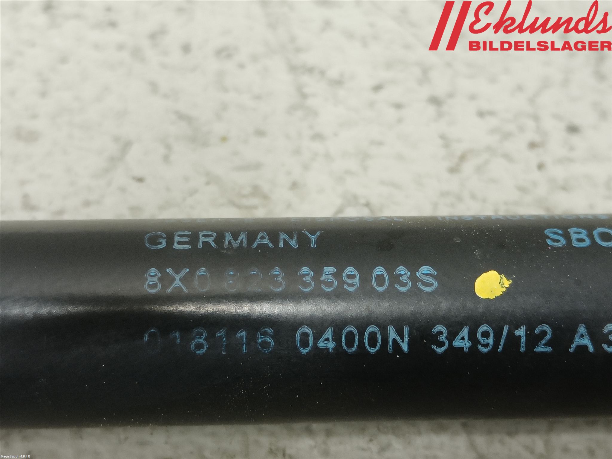 Audi A1/S1 11-18 Gasfjäder Motorhuv