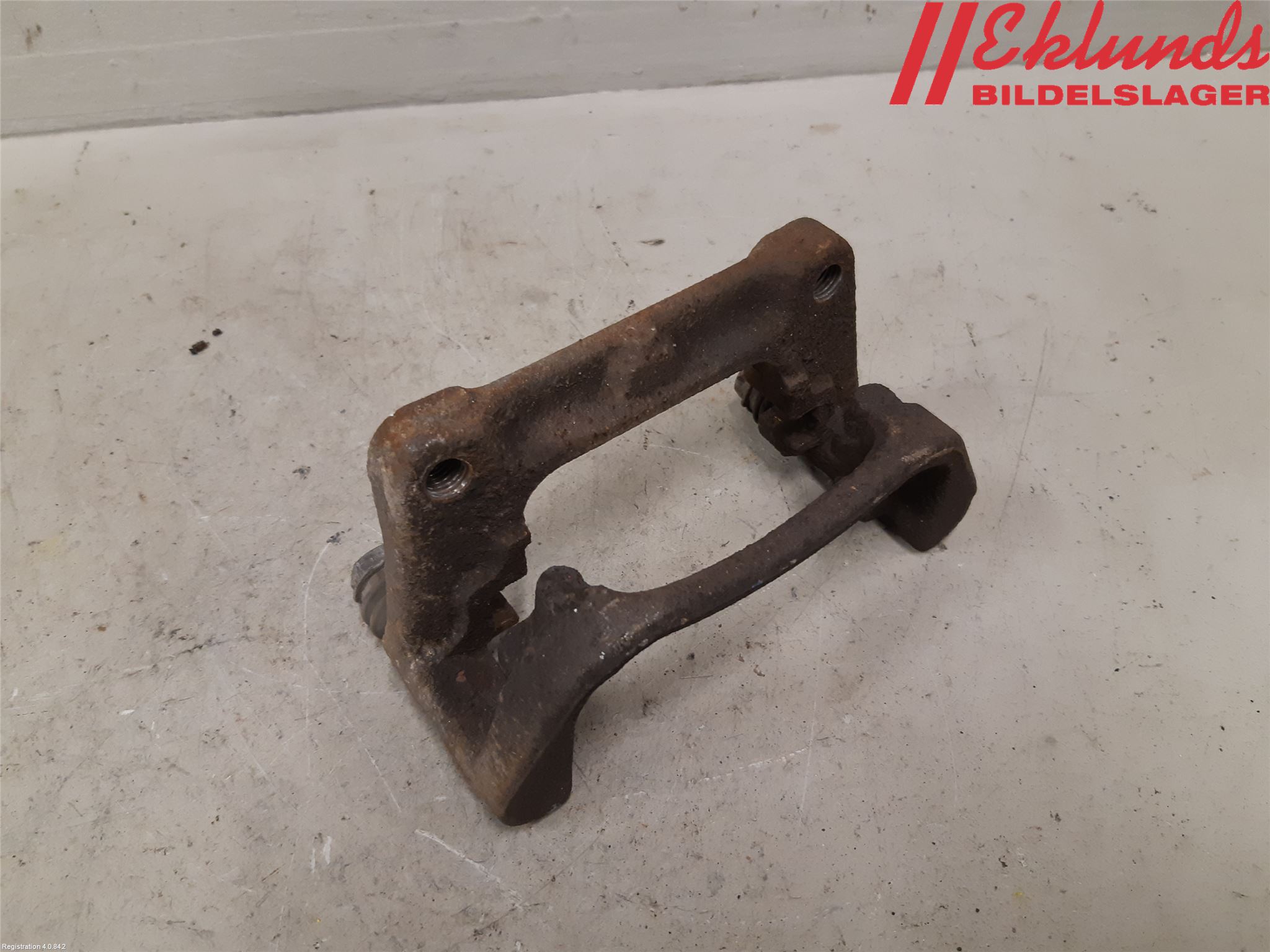 Toyota PROACE II 16- Bromsokshållare