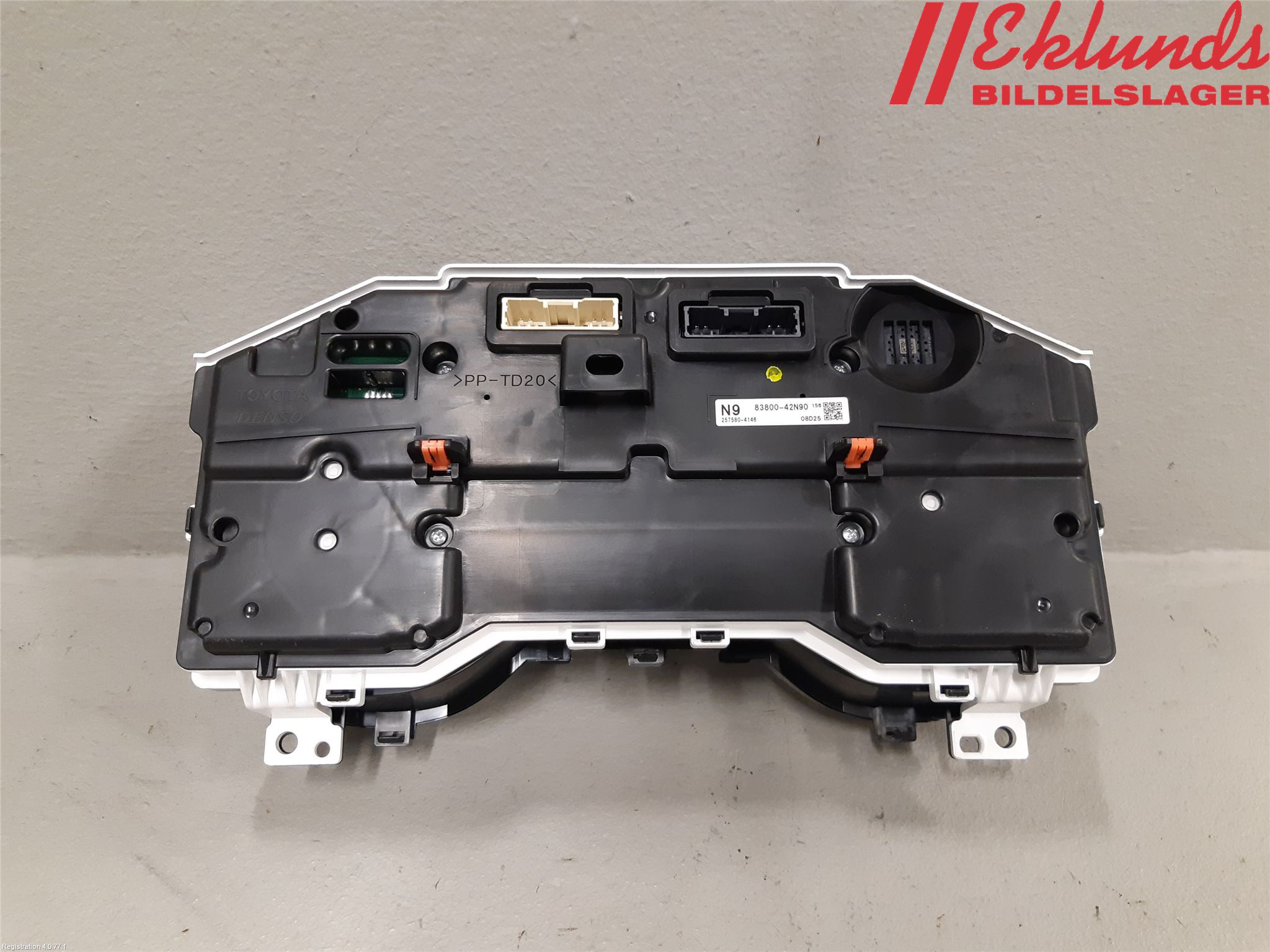 Toyota RAV4 19- Instrument Komb