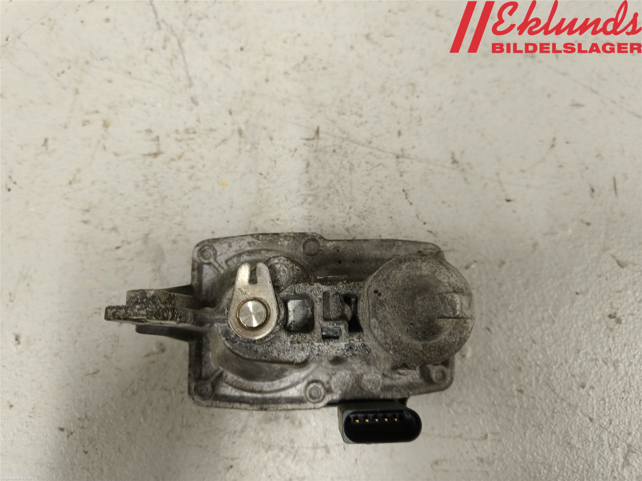 Audi A4/S4 B9 16-19 Avgasspjäll