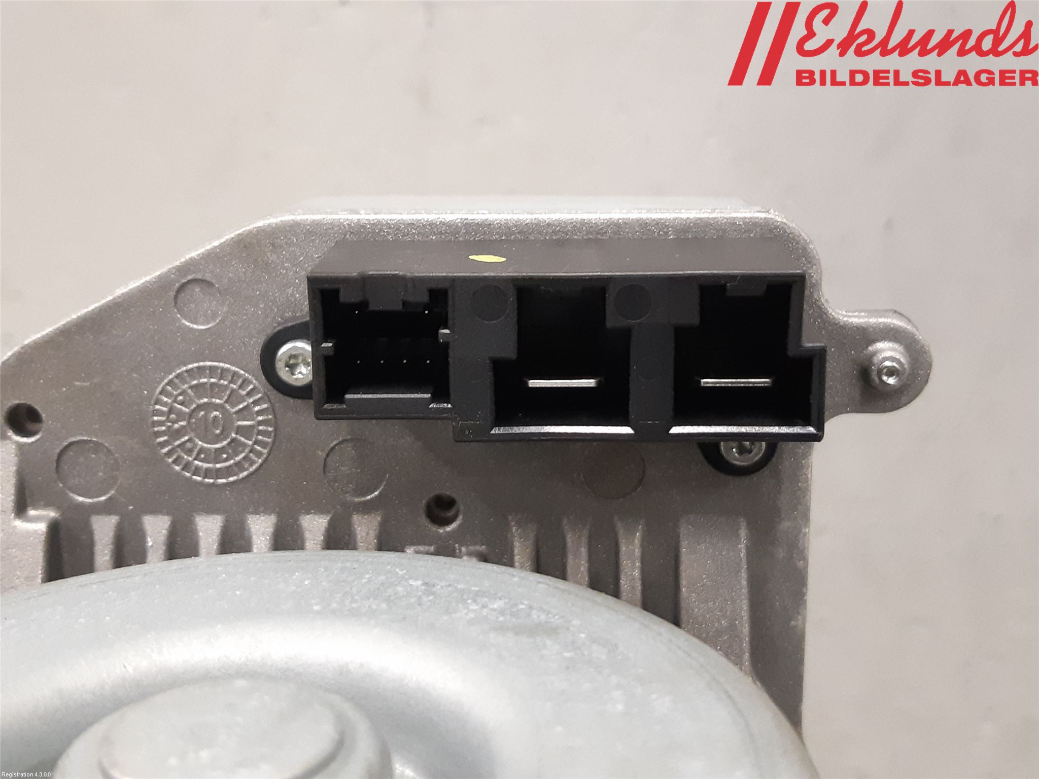 Kia CEED 06-12 Rattaxelagg Med Inb Servo