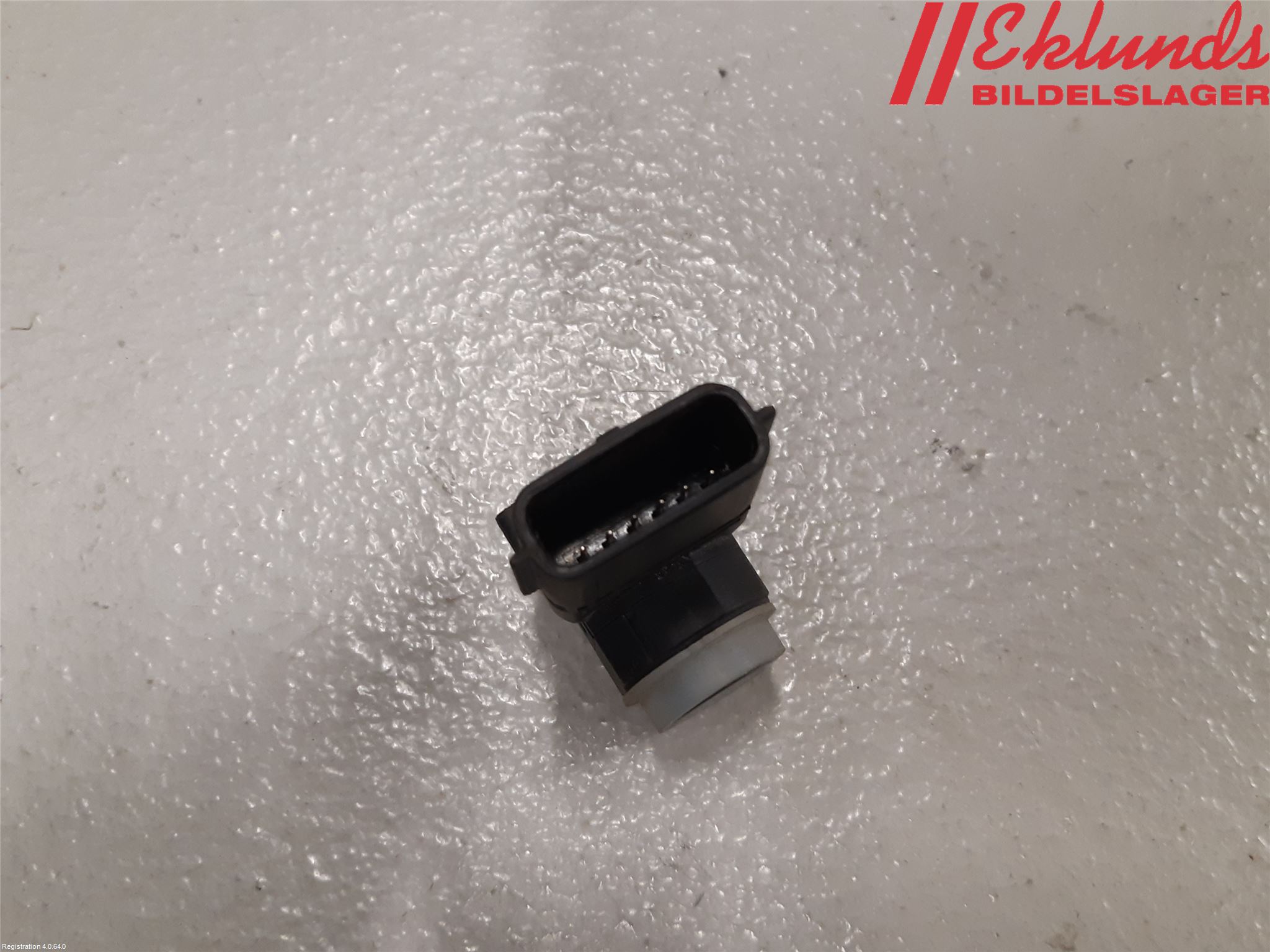 Hyundai i40 16-18 Parkeringshjälp Backsensor