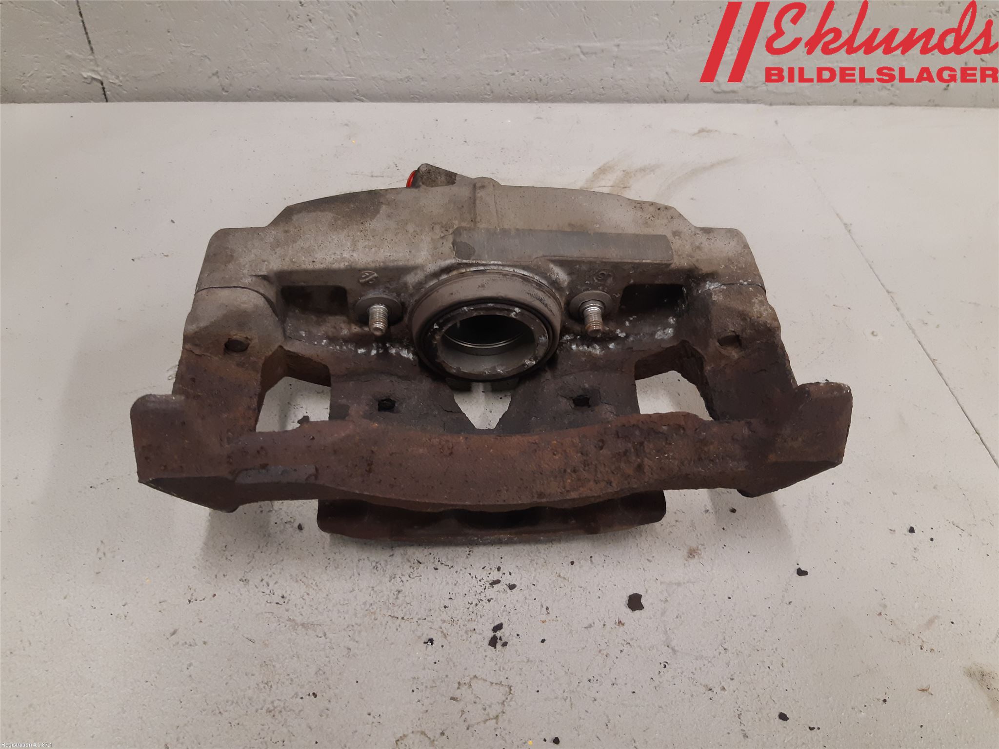 Volvo XC70 14-16 Bromsok Fram Vänster