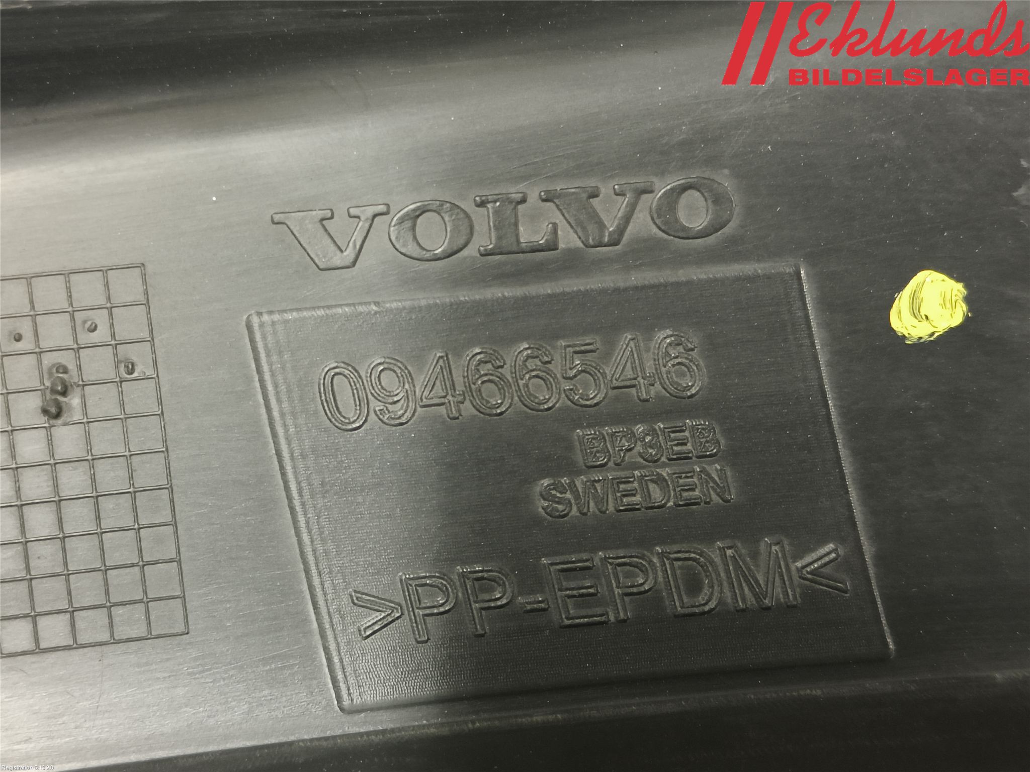 Volvo C70 06-10 Dimljussarg Fram