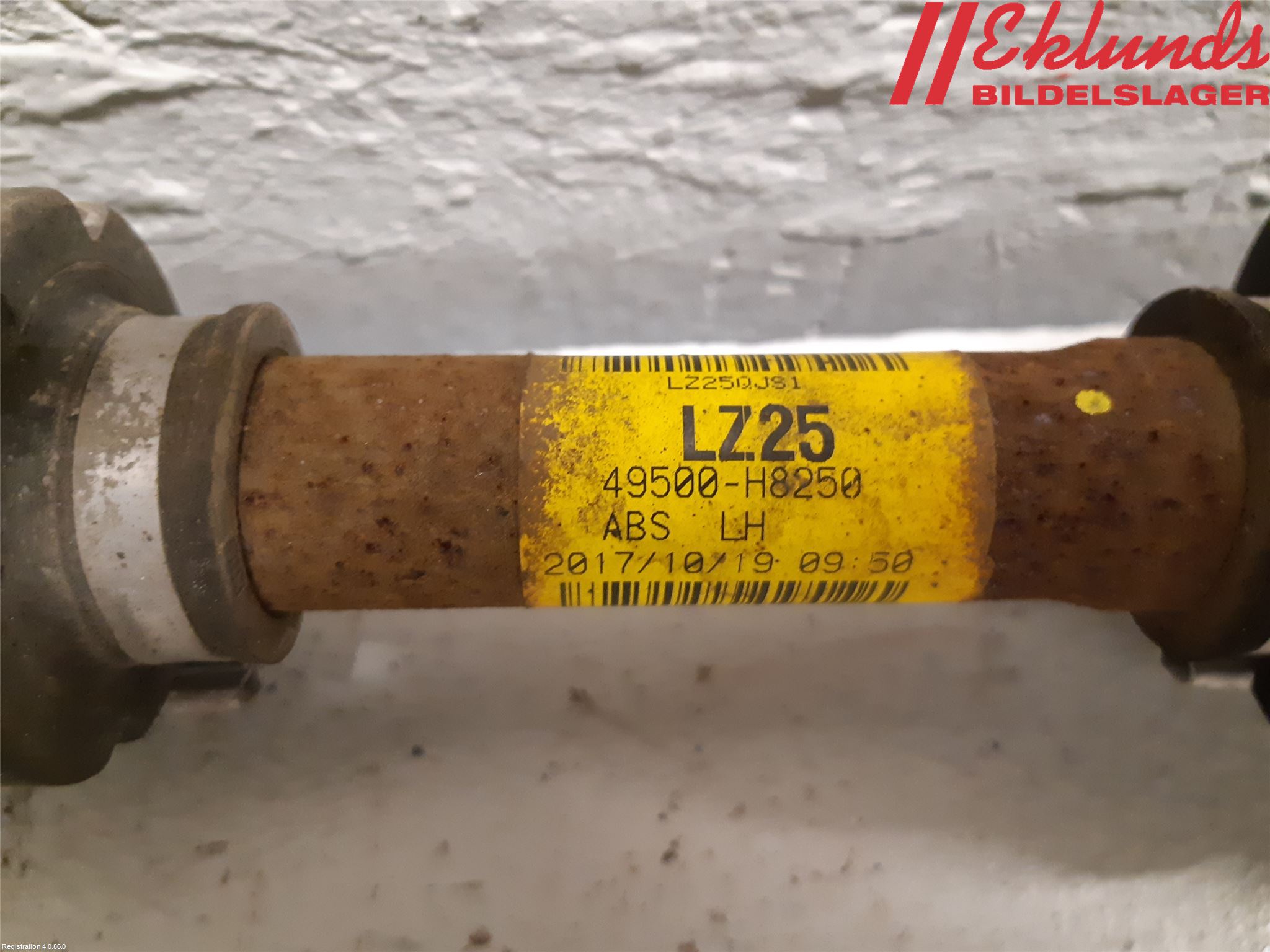 Kia STONIC 18->> Drivaxel Fram Vänster