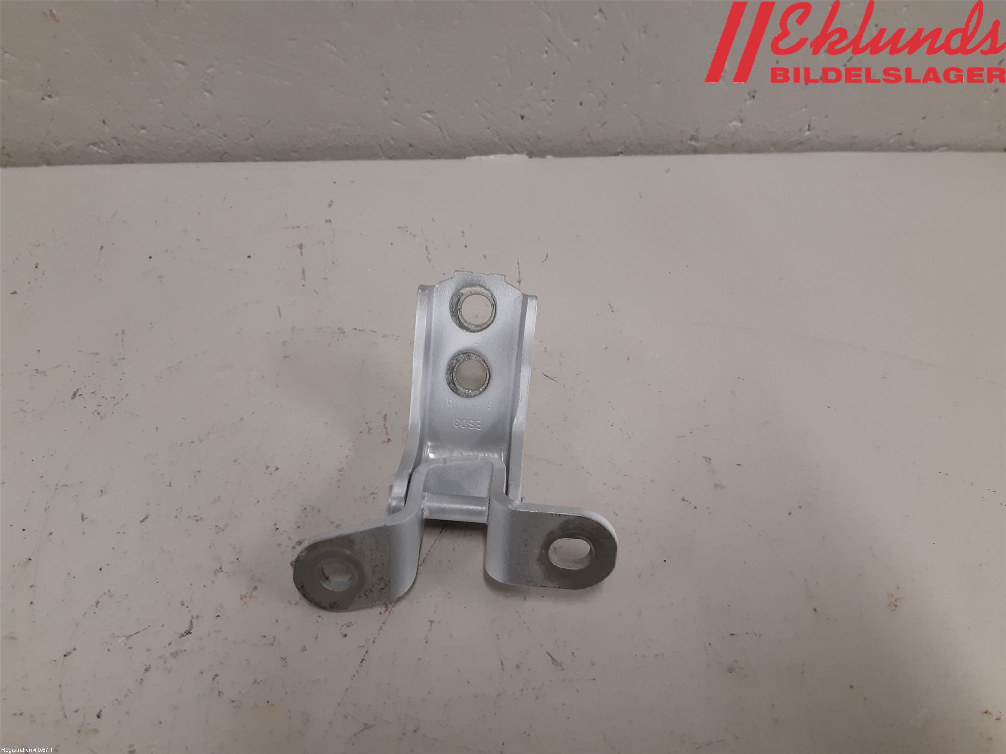 Toyota COROLLA 19- Dörrgångjärn