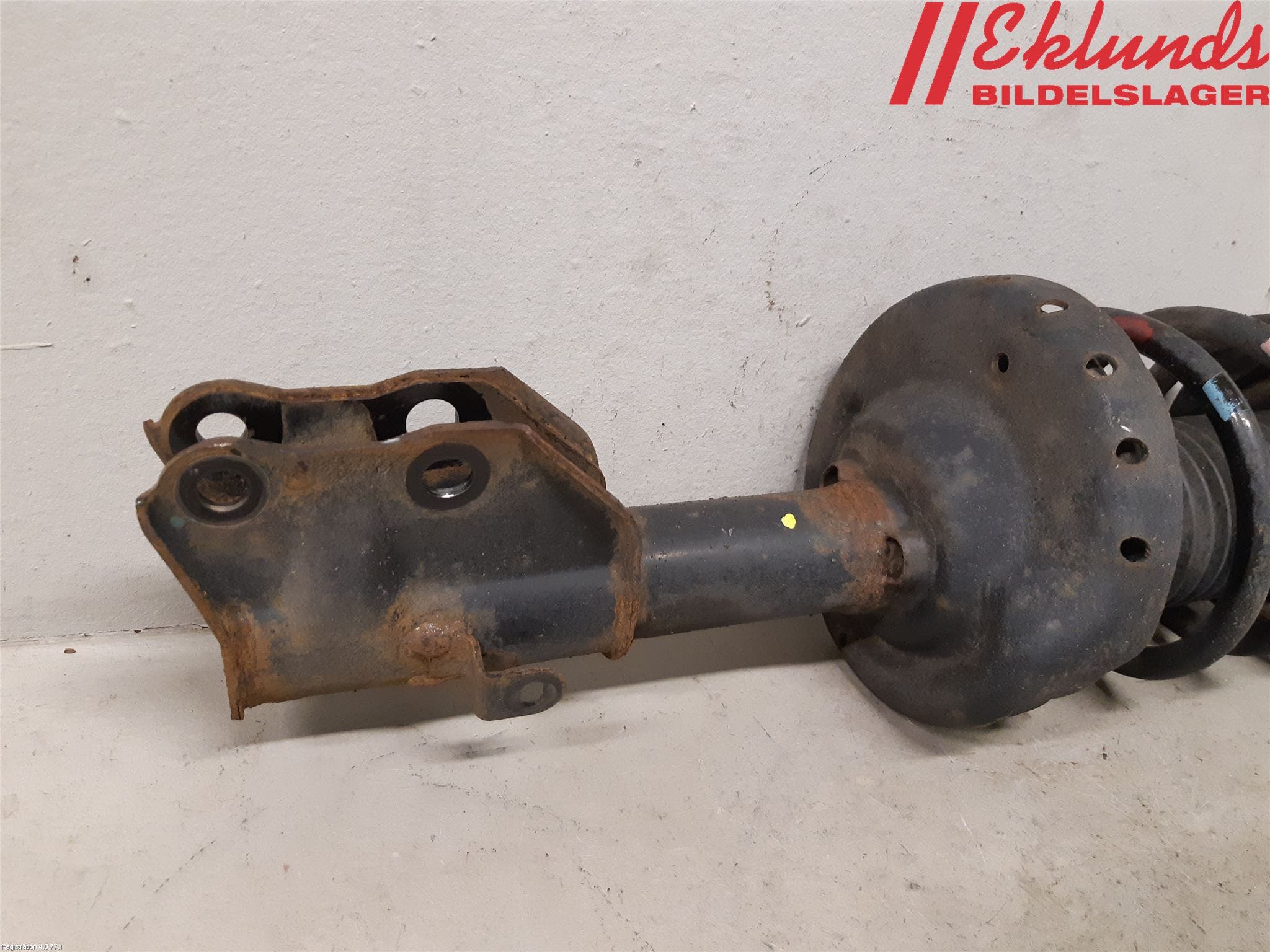 Subaru XV 12-17 Fjäderben Fram Höger