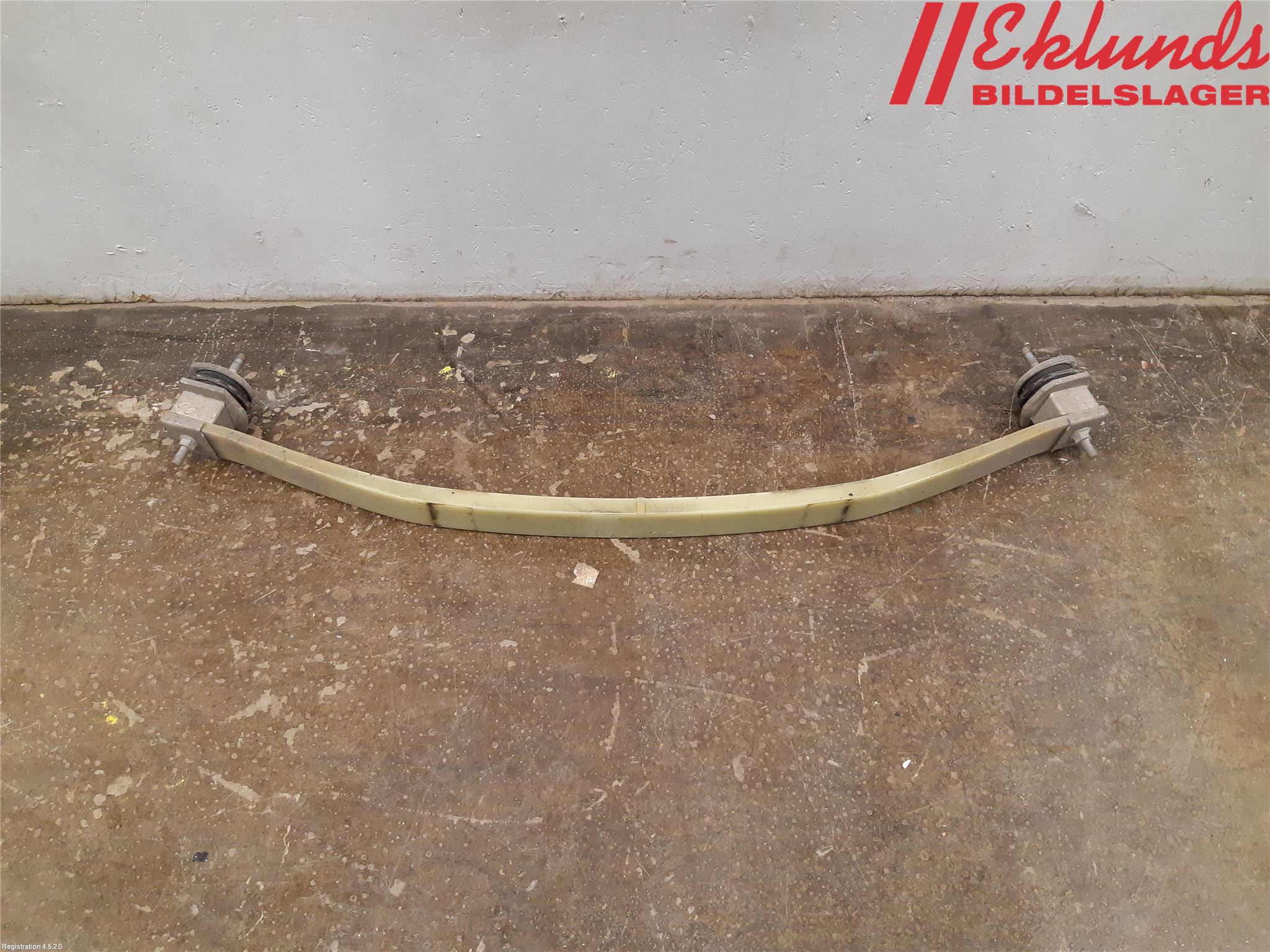 Volvo V90 17->> Fjäder Bak Blad