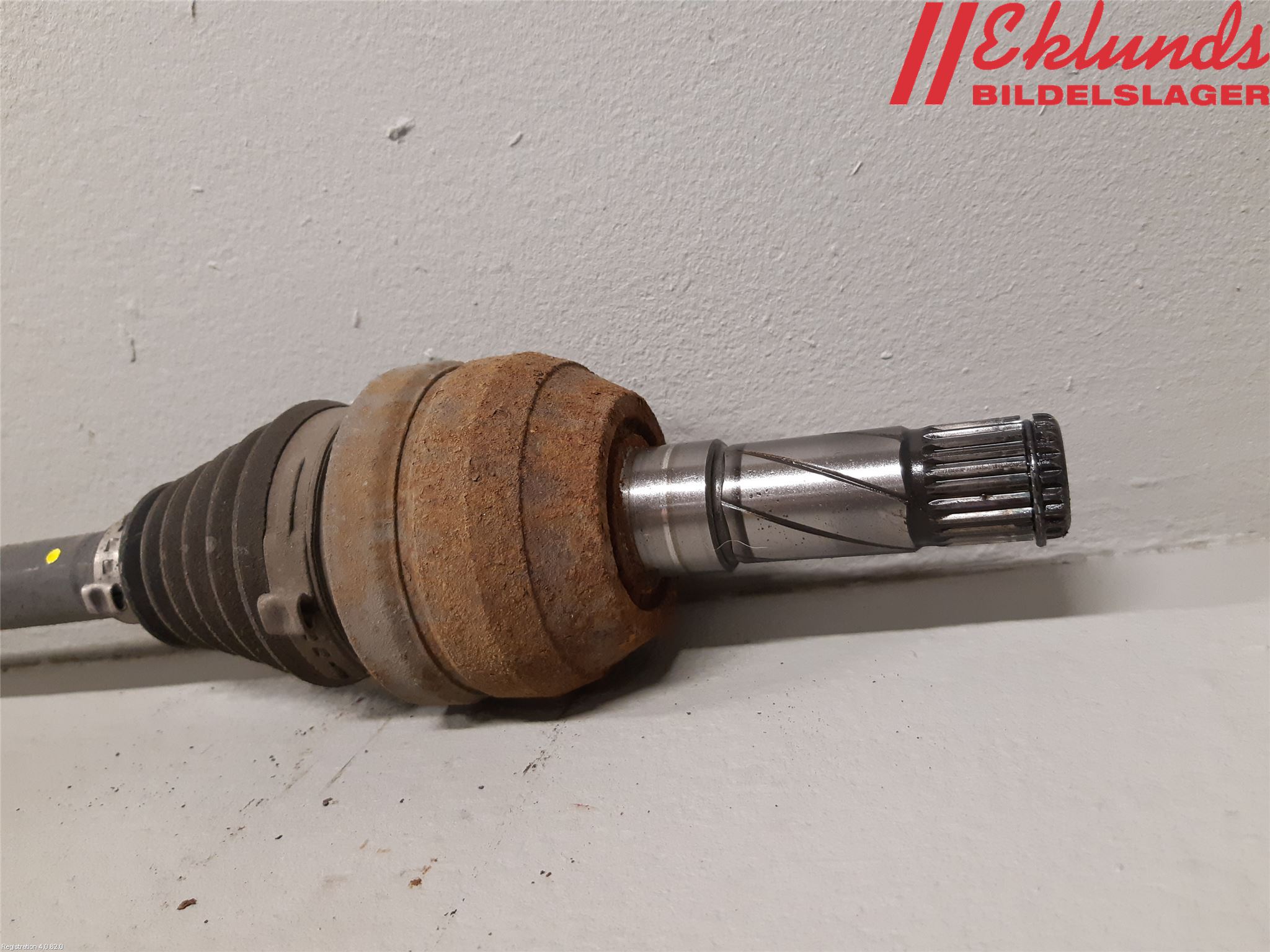 Volvo V40 12-19 Drivaxel Bak Höger