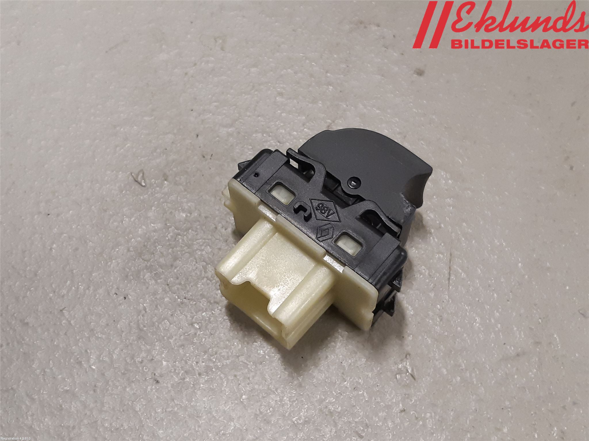 Renault CAPTUR 13-19 Strömställare Elhiss