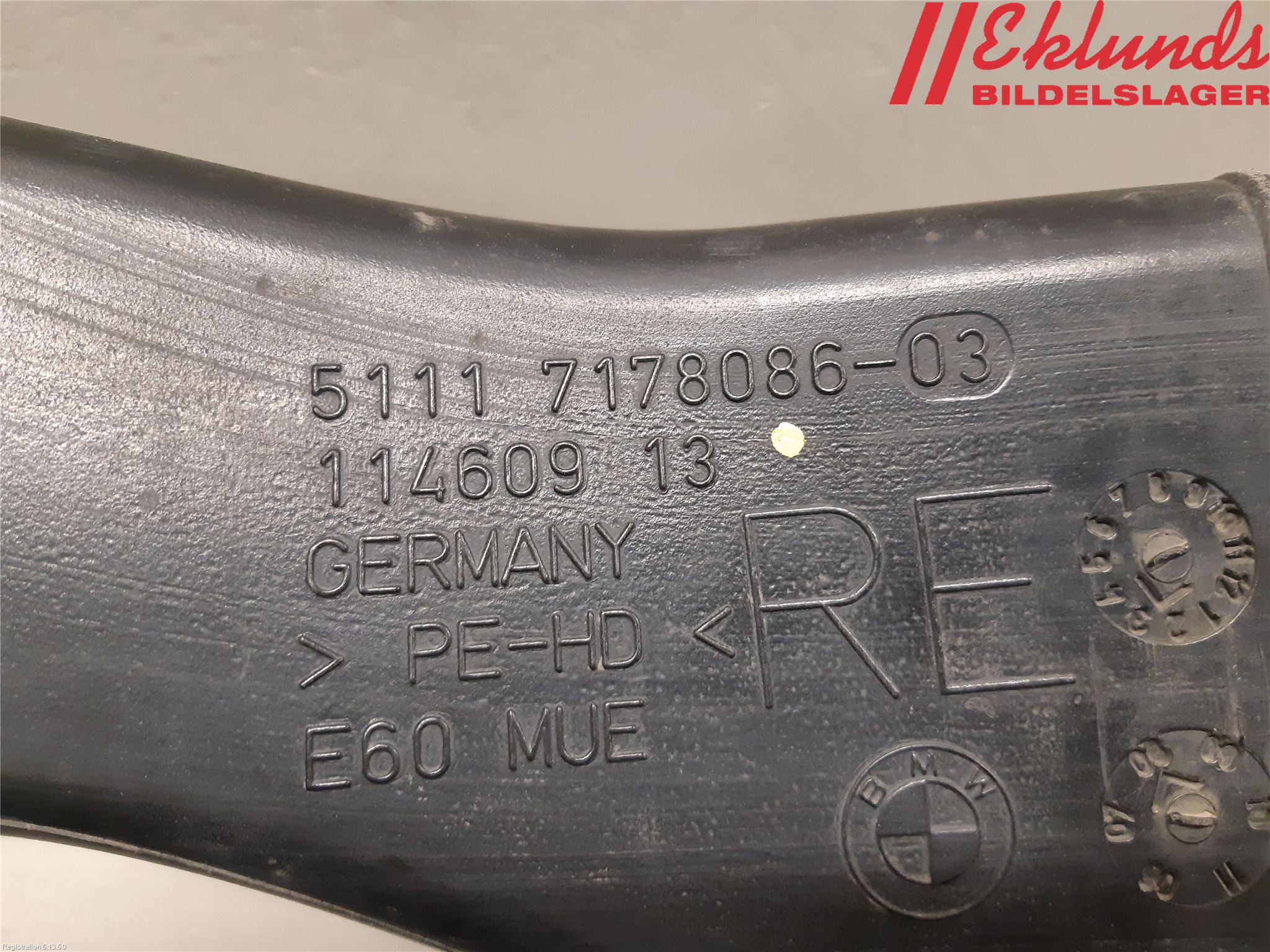 BMW 5 E60/61 Sed/Tou 02-10 Deflektor Plåt-Plast Kylning