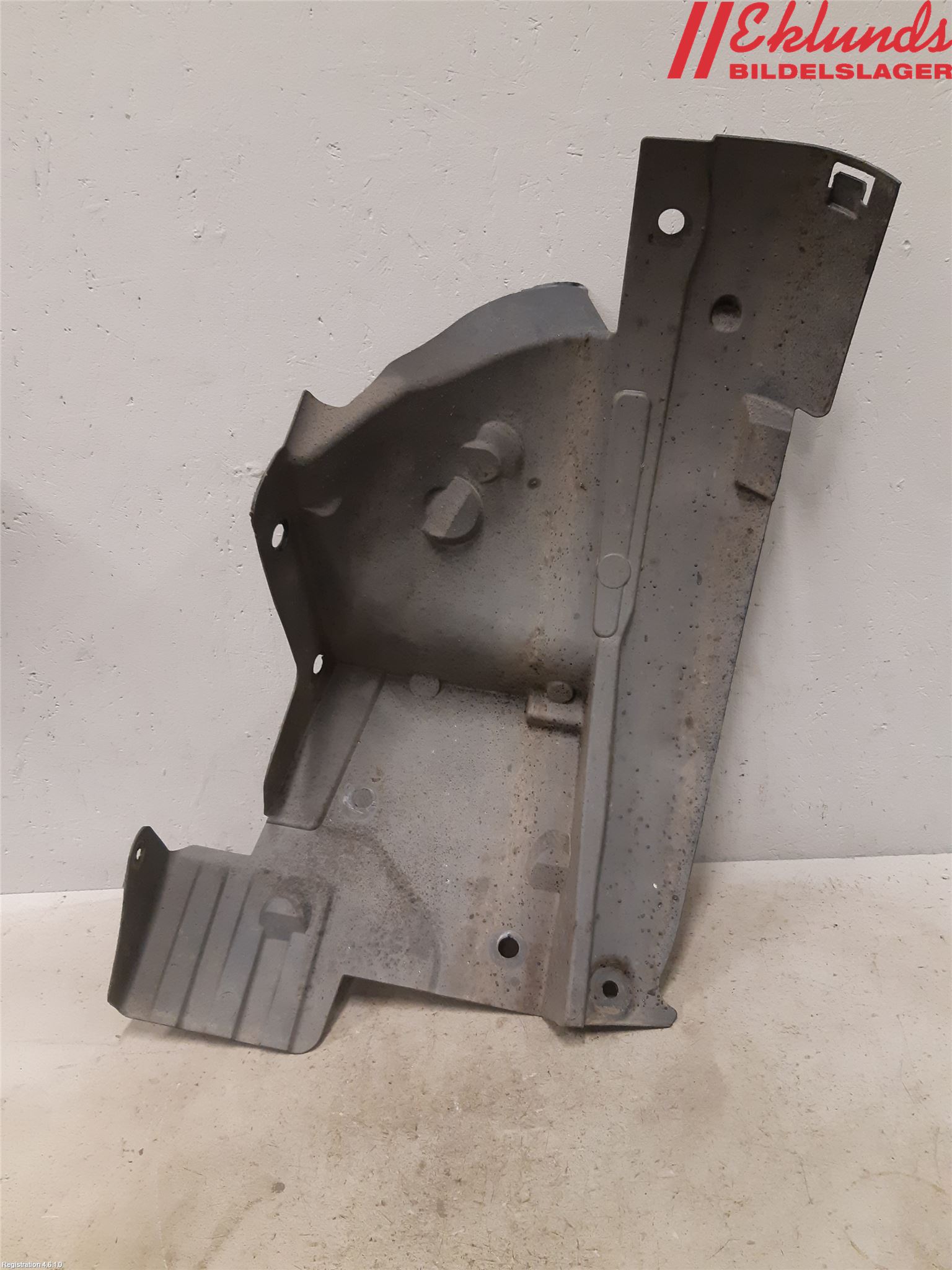 Renault TRAFIC/E-TECH 15- Skärm Inner