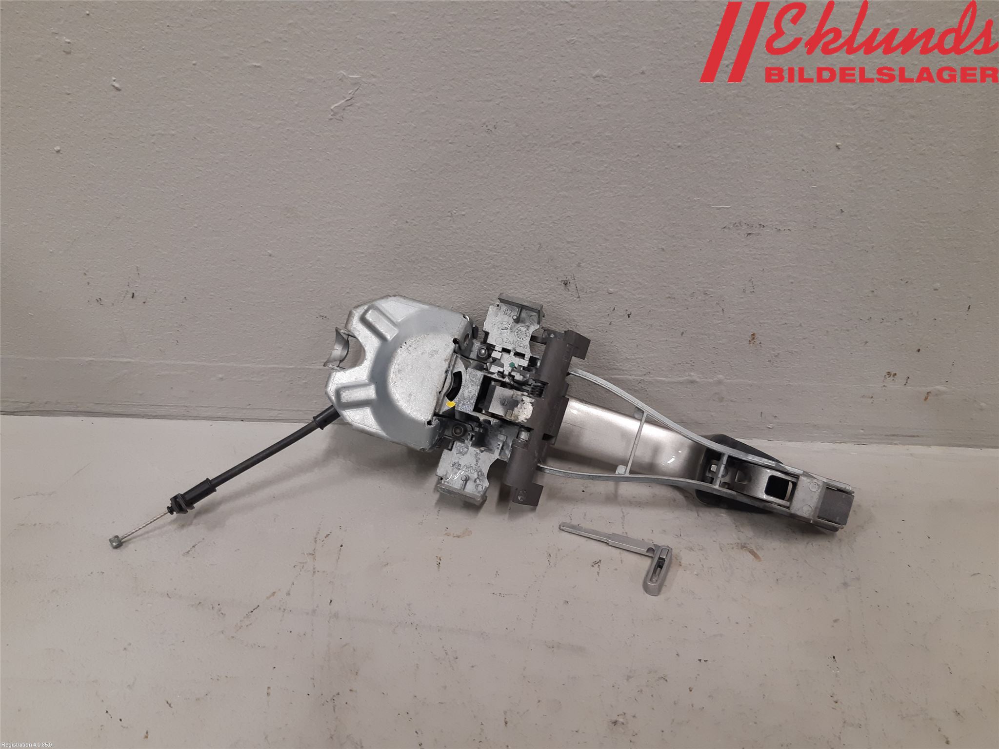 Volvo V70 08-13 Dörrhandtag Yttre Vä