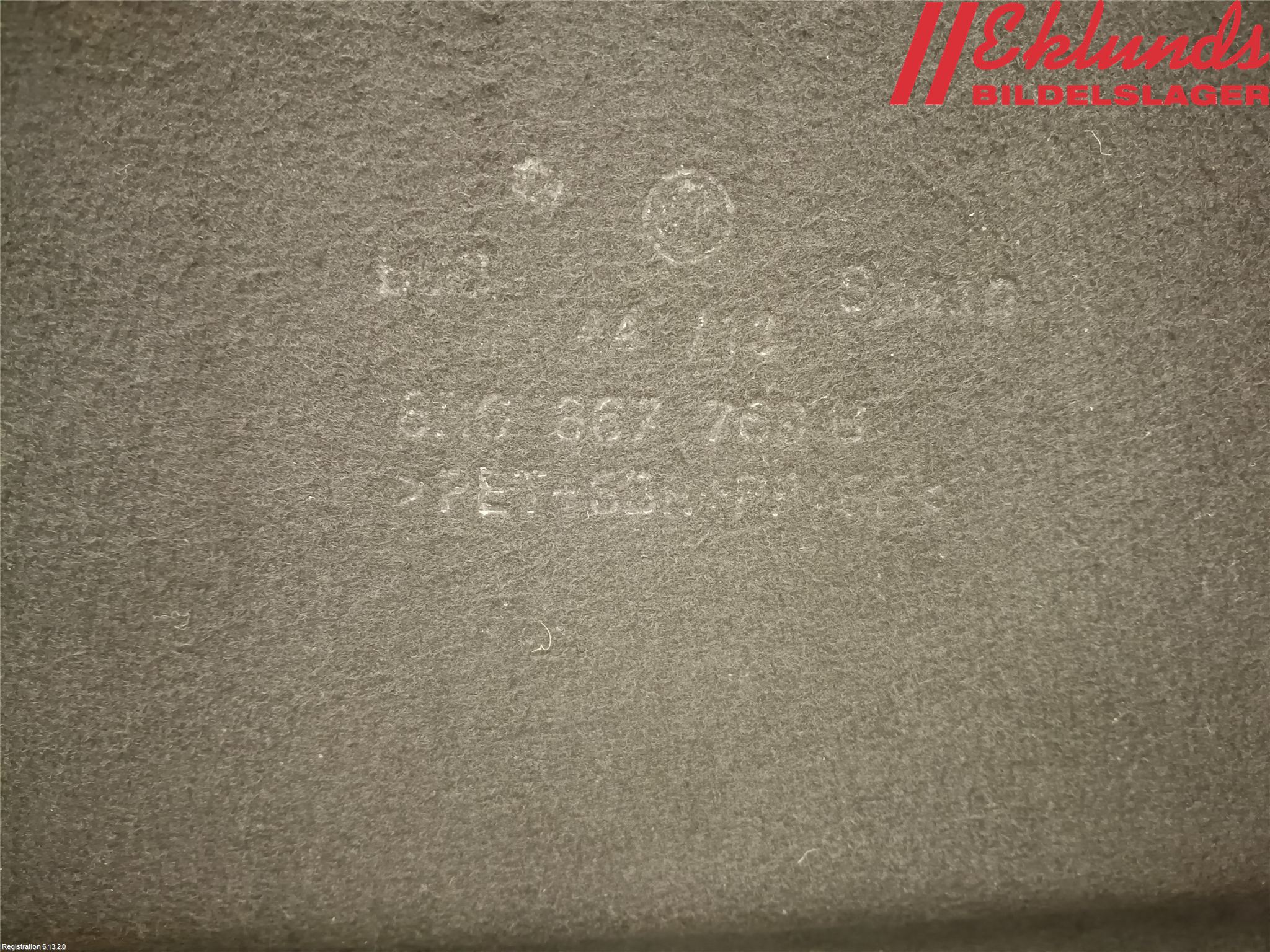 Volkswagen VW POLO 10-17 Hatthylla
