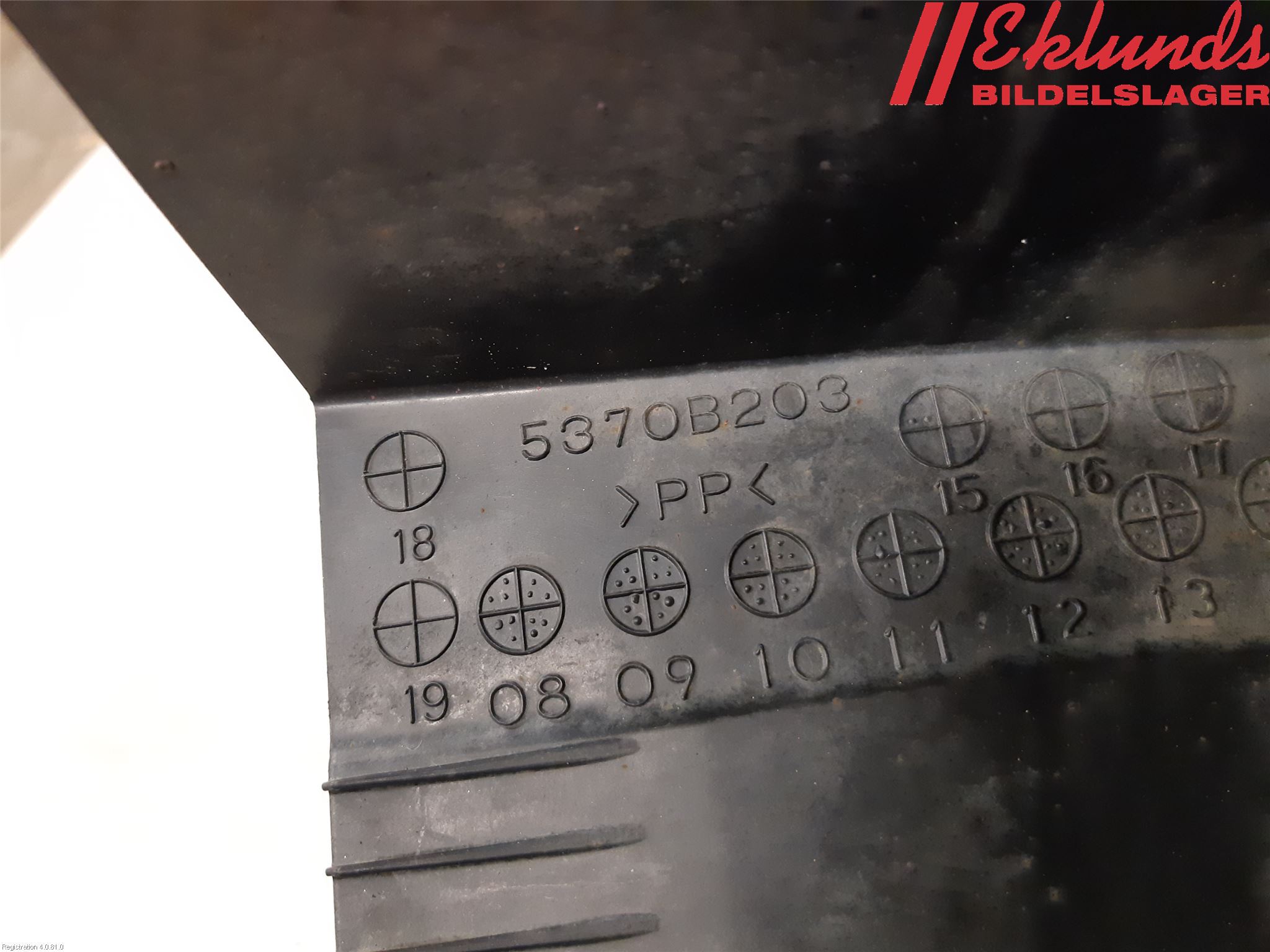 Mitsubishi L200 06-15 Stänkskydd