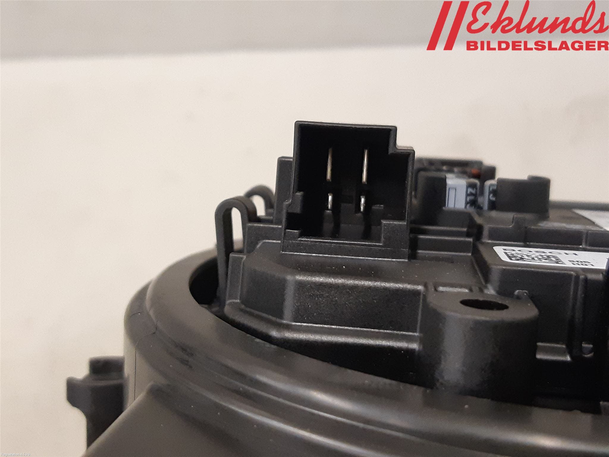 Volvo V90 CROSS COUNTRY 17->> Värmefläkt