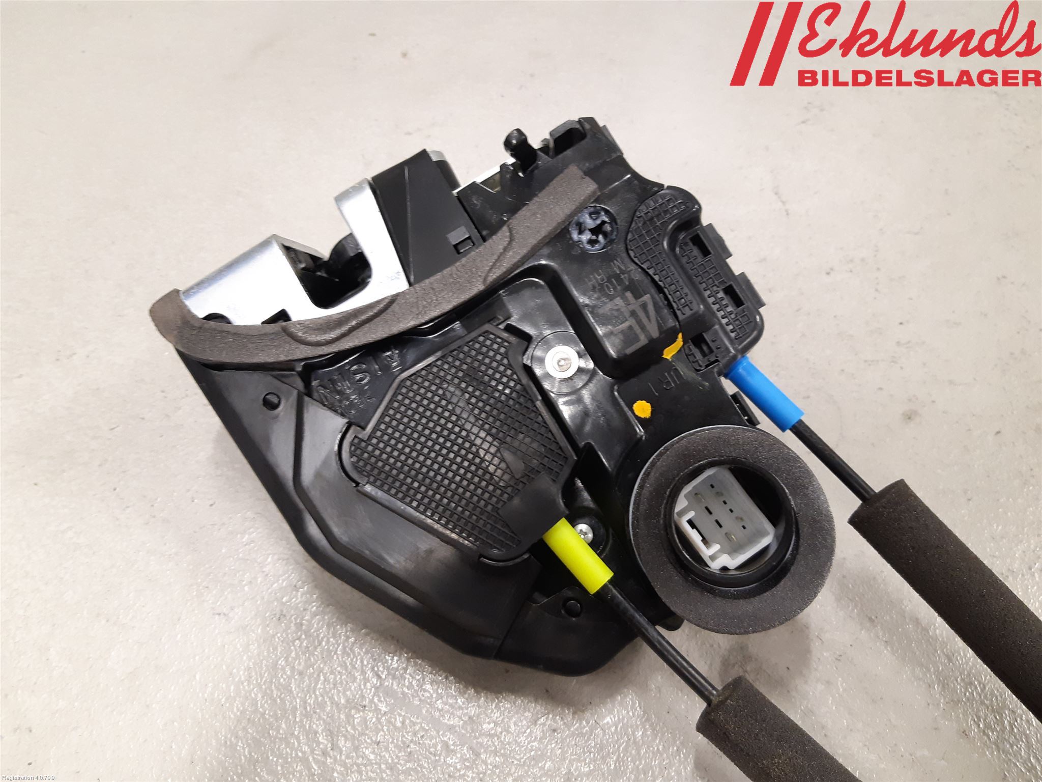 Toyota COROLLA 19- Låskista-Dörrlås