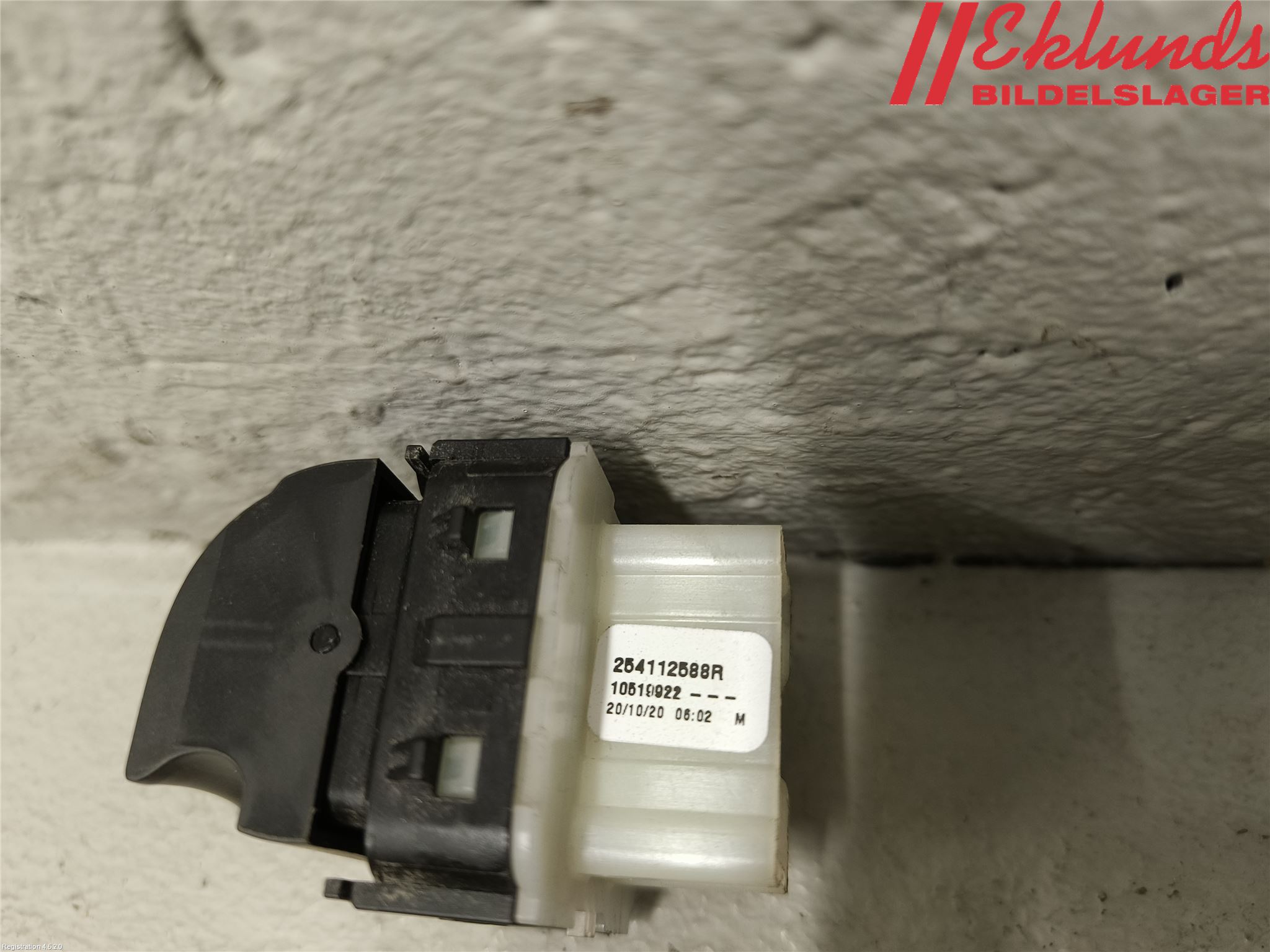 Renault TRAFIC/E-TECH 15- Strömställare Elhiss