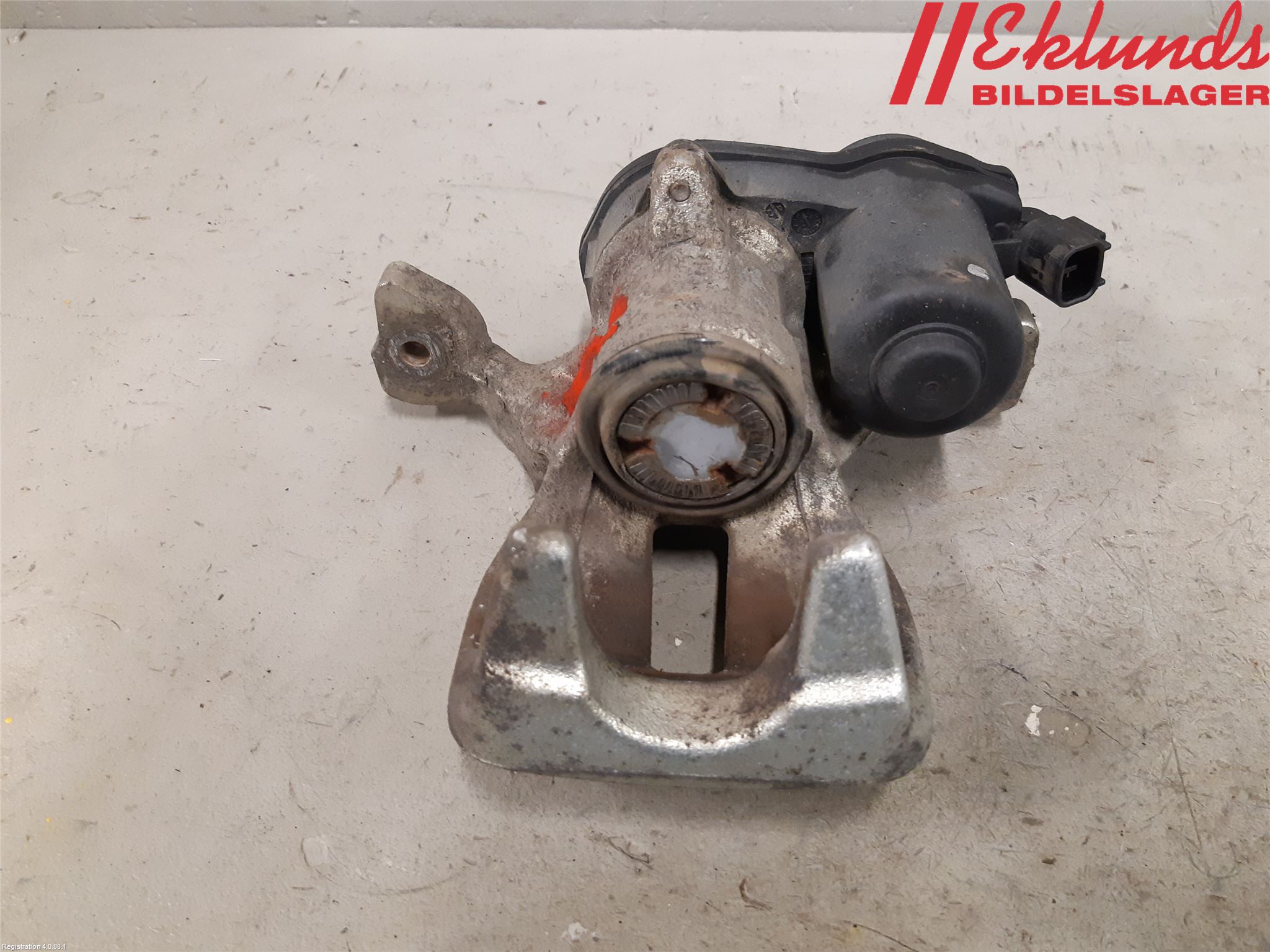 Toyota COROLLA 19- Bromsok Bak Vänster